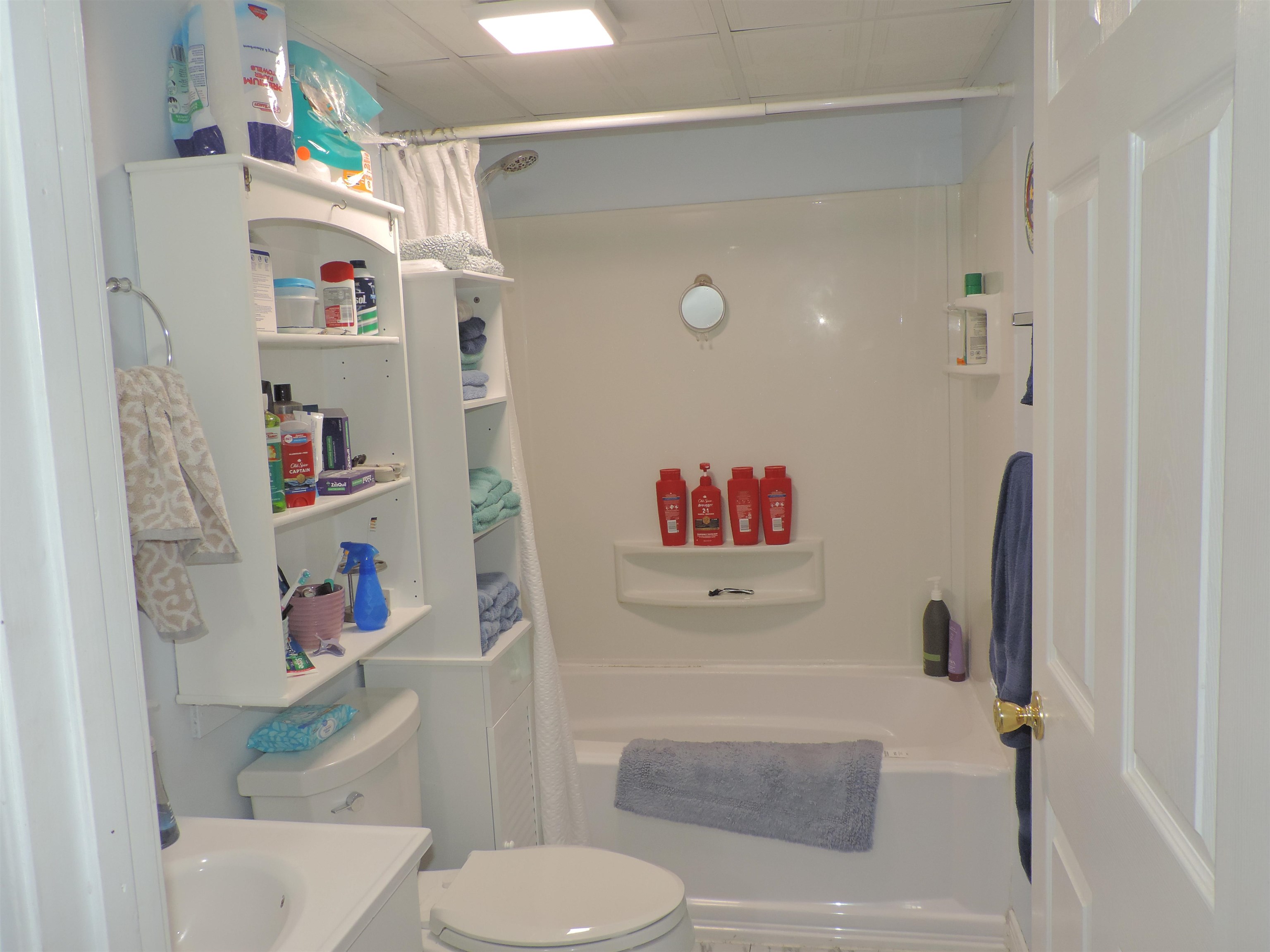 main property photo 48