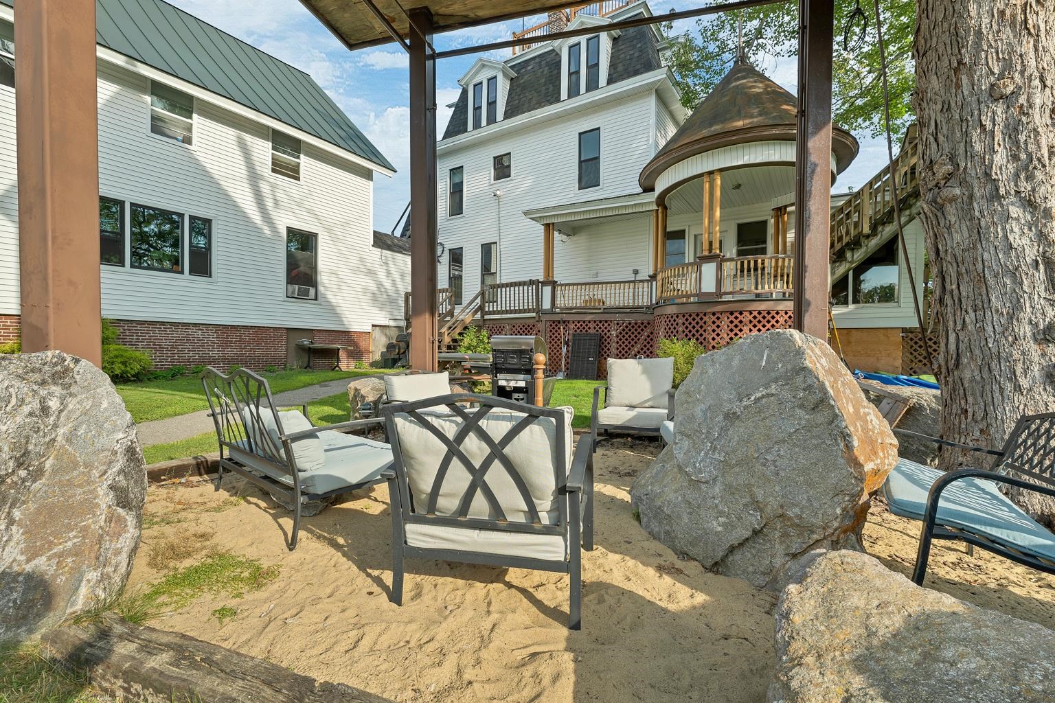 main property photo 48