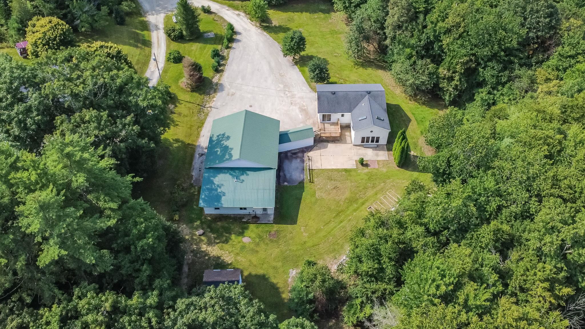 main property photo 6