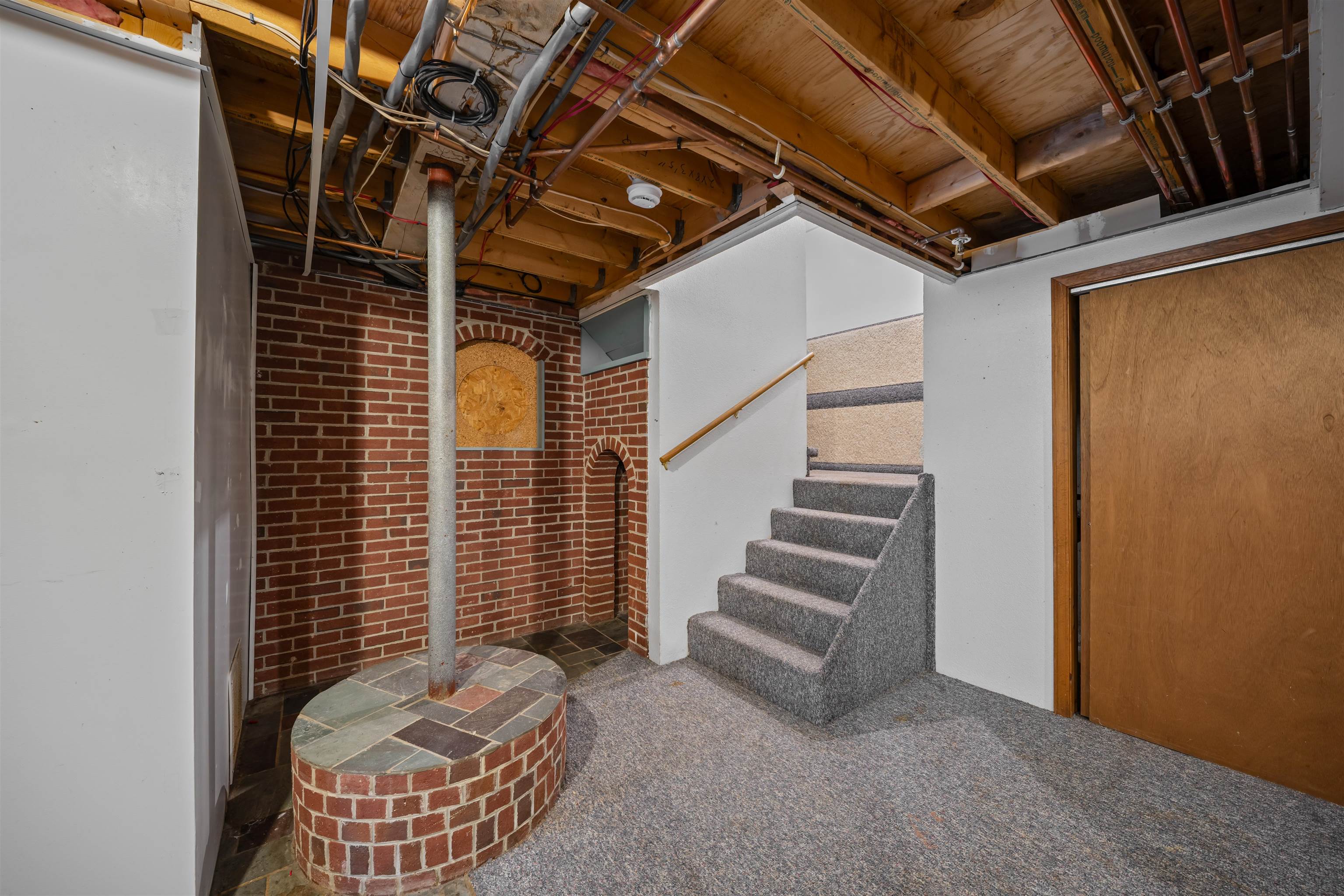 main property photo 22