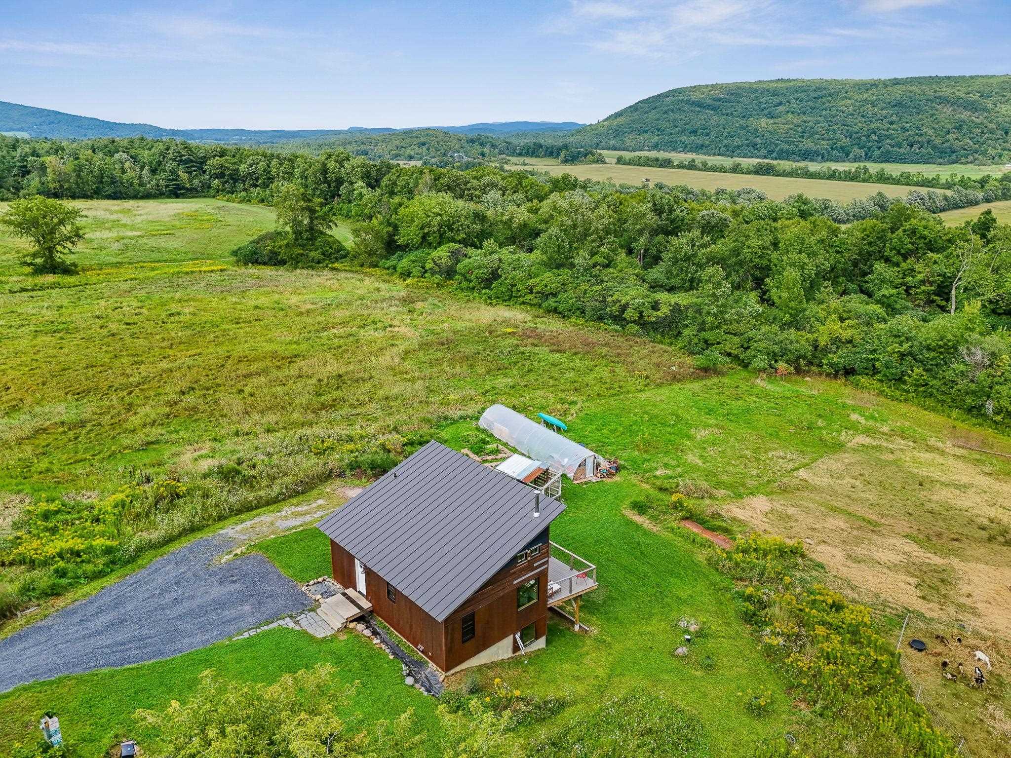 main property photo 45