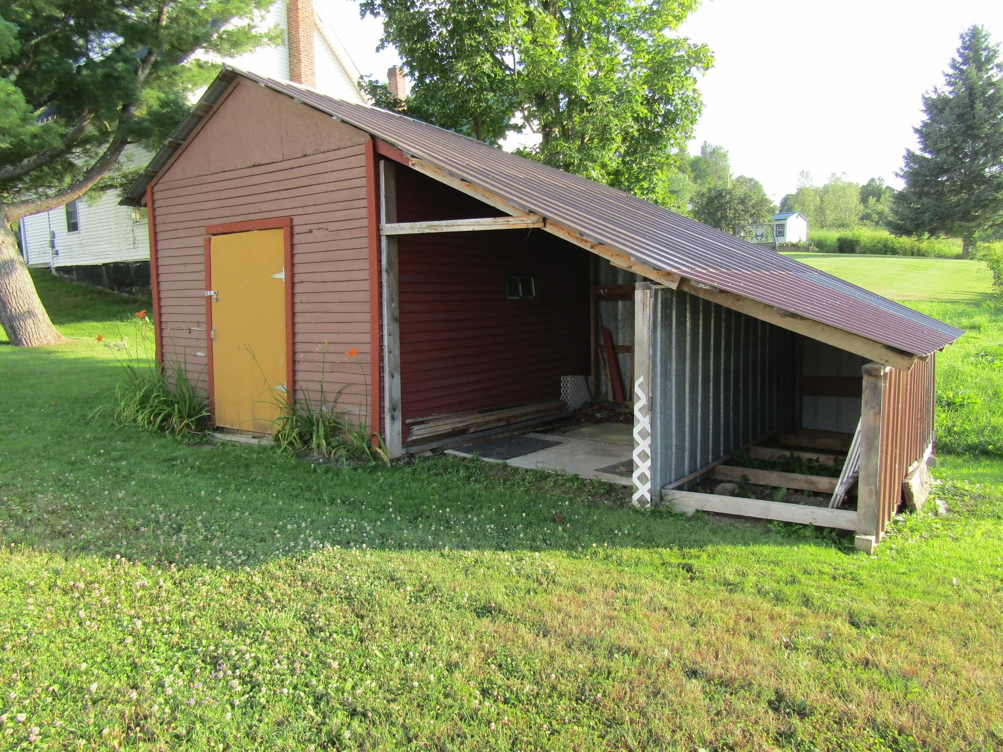 main property photo 6