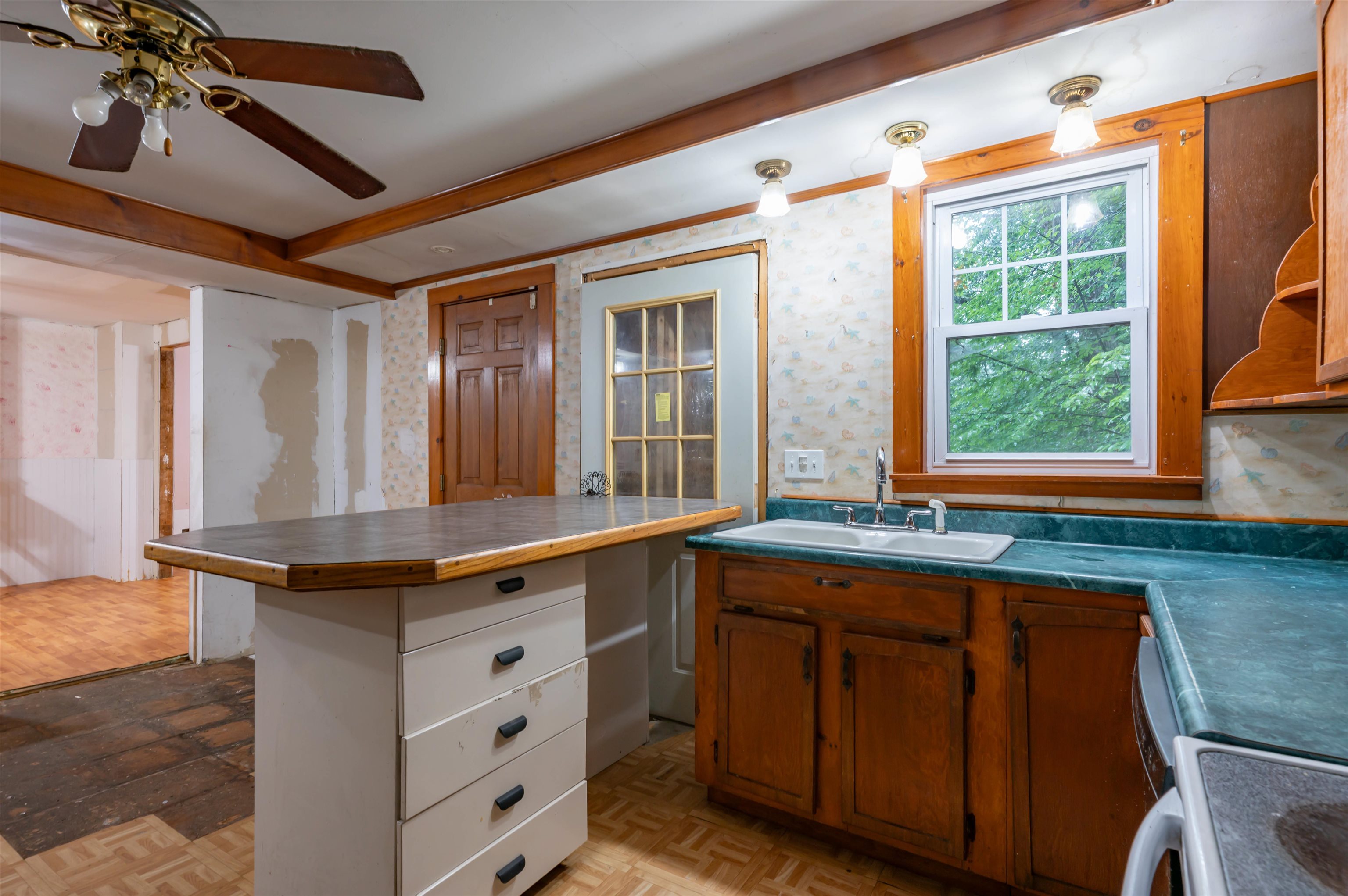 main property photo 17