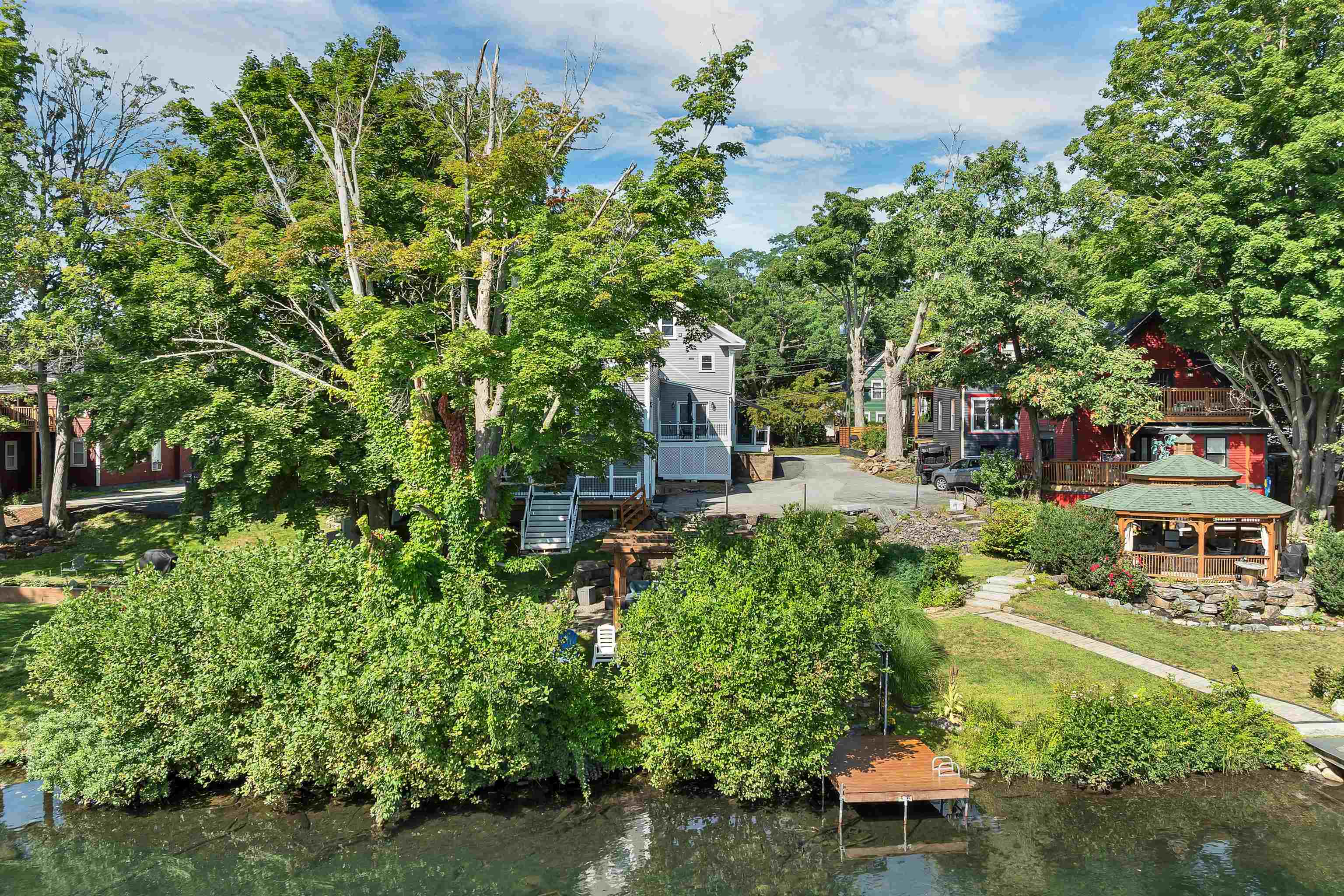 main property photo 29