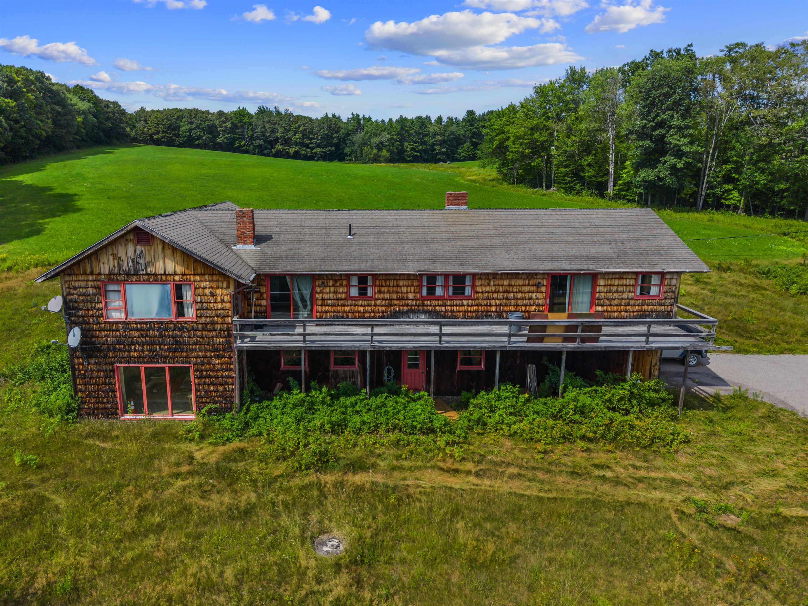 main property photo 44