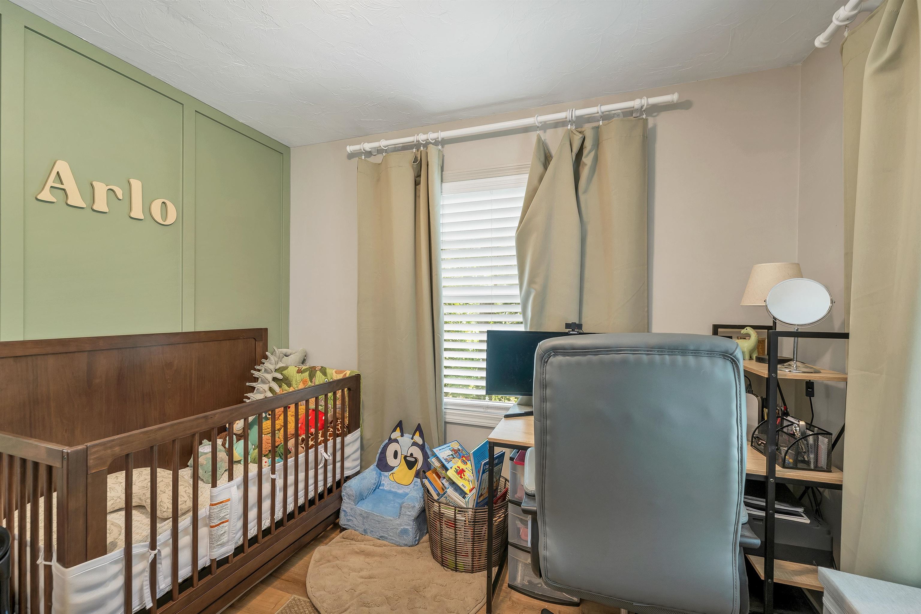 main property photo 26