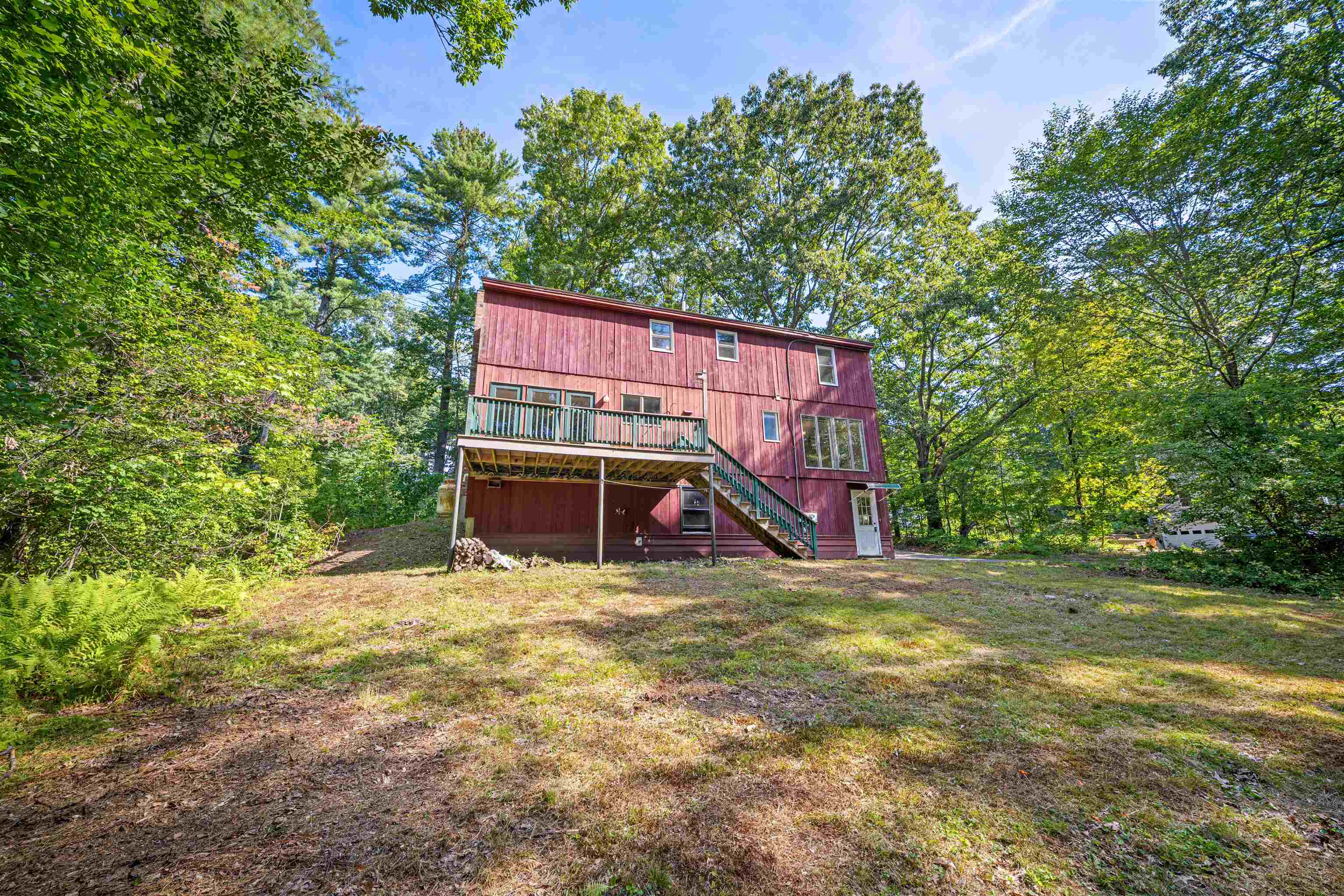 main property photo 37