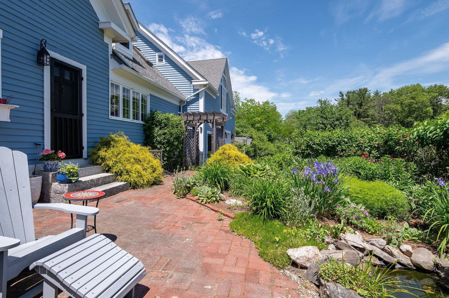 main property photo 33
