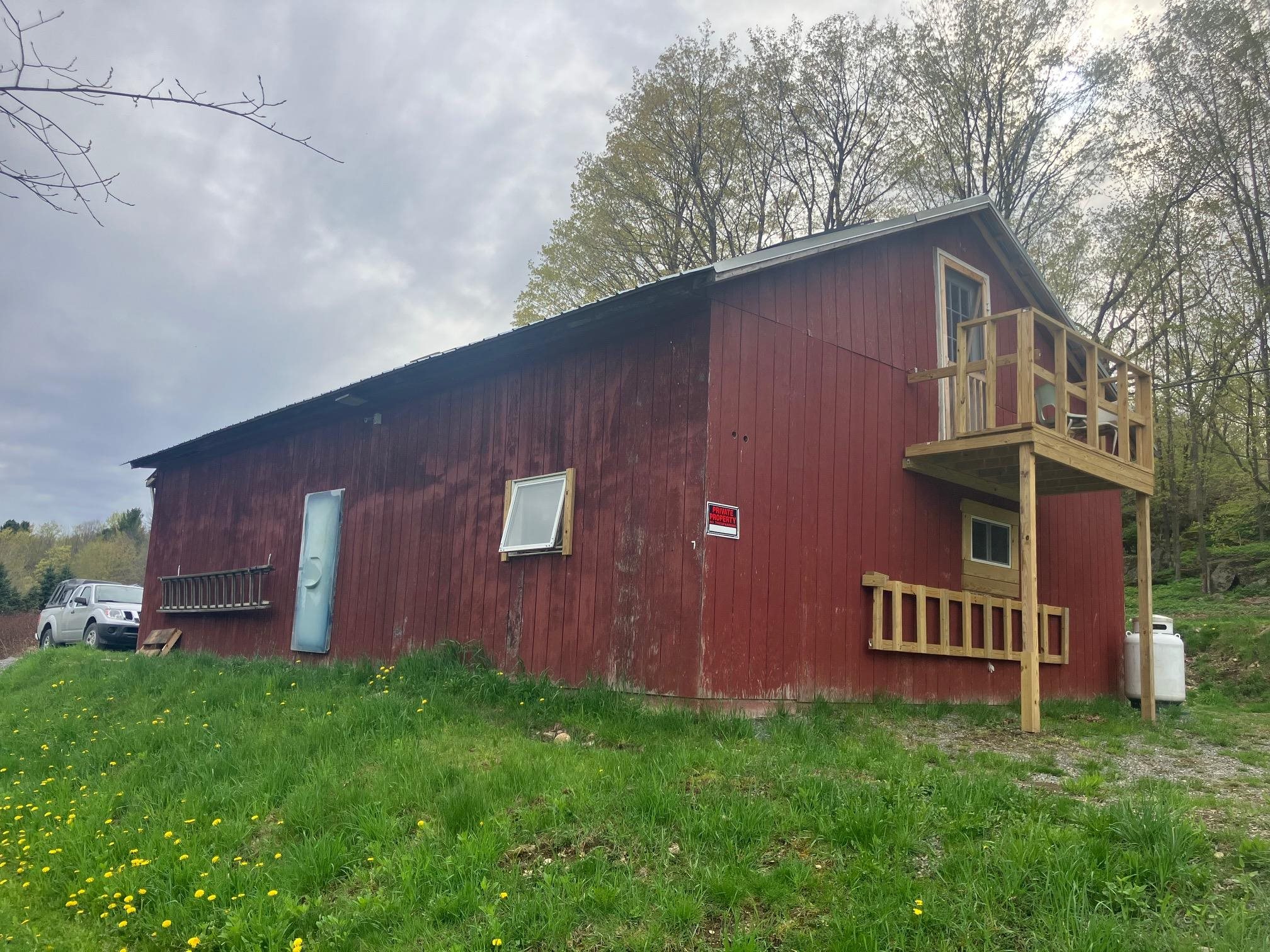 main property photo 4