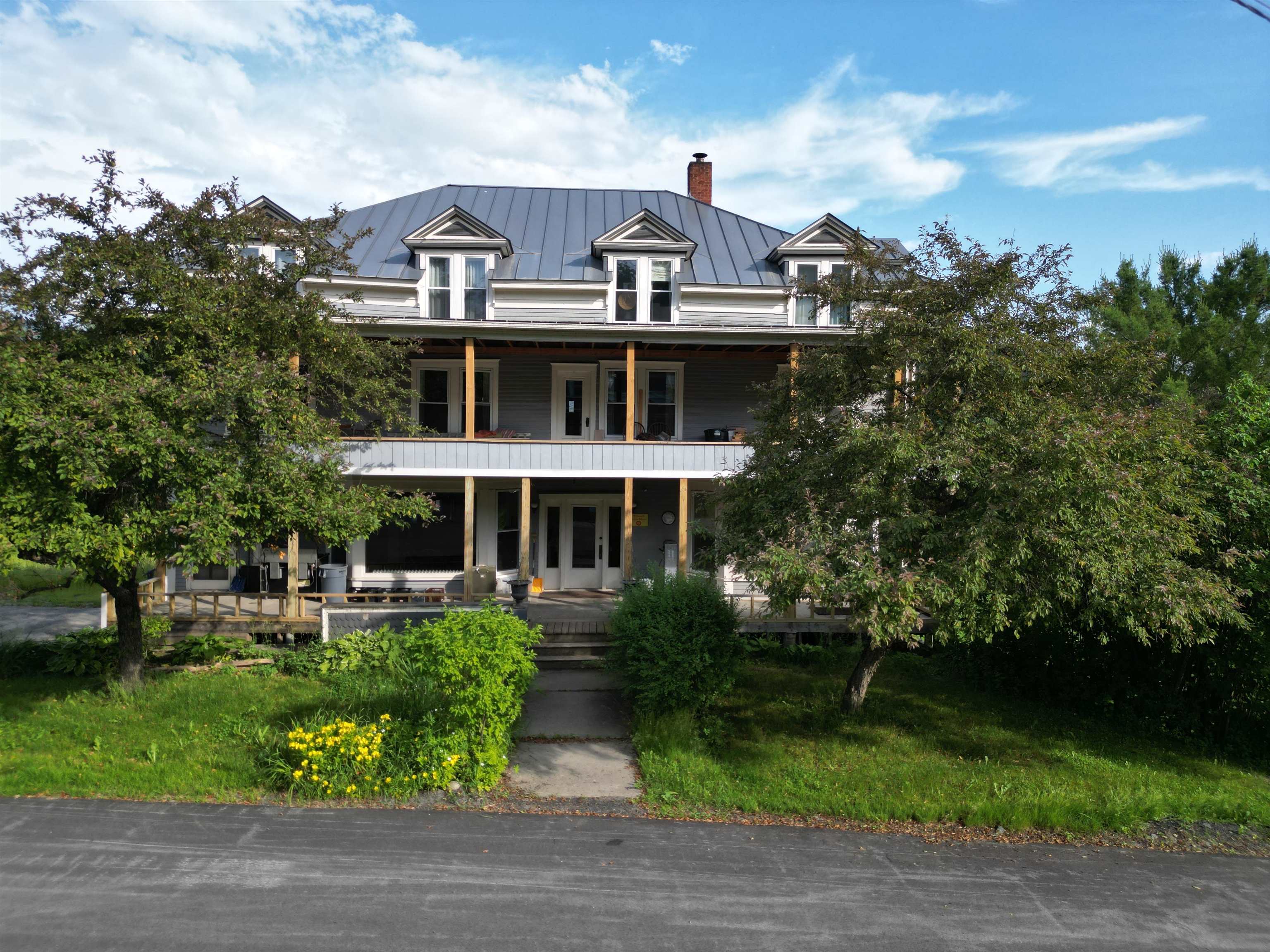 main property photo 36