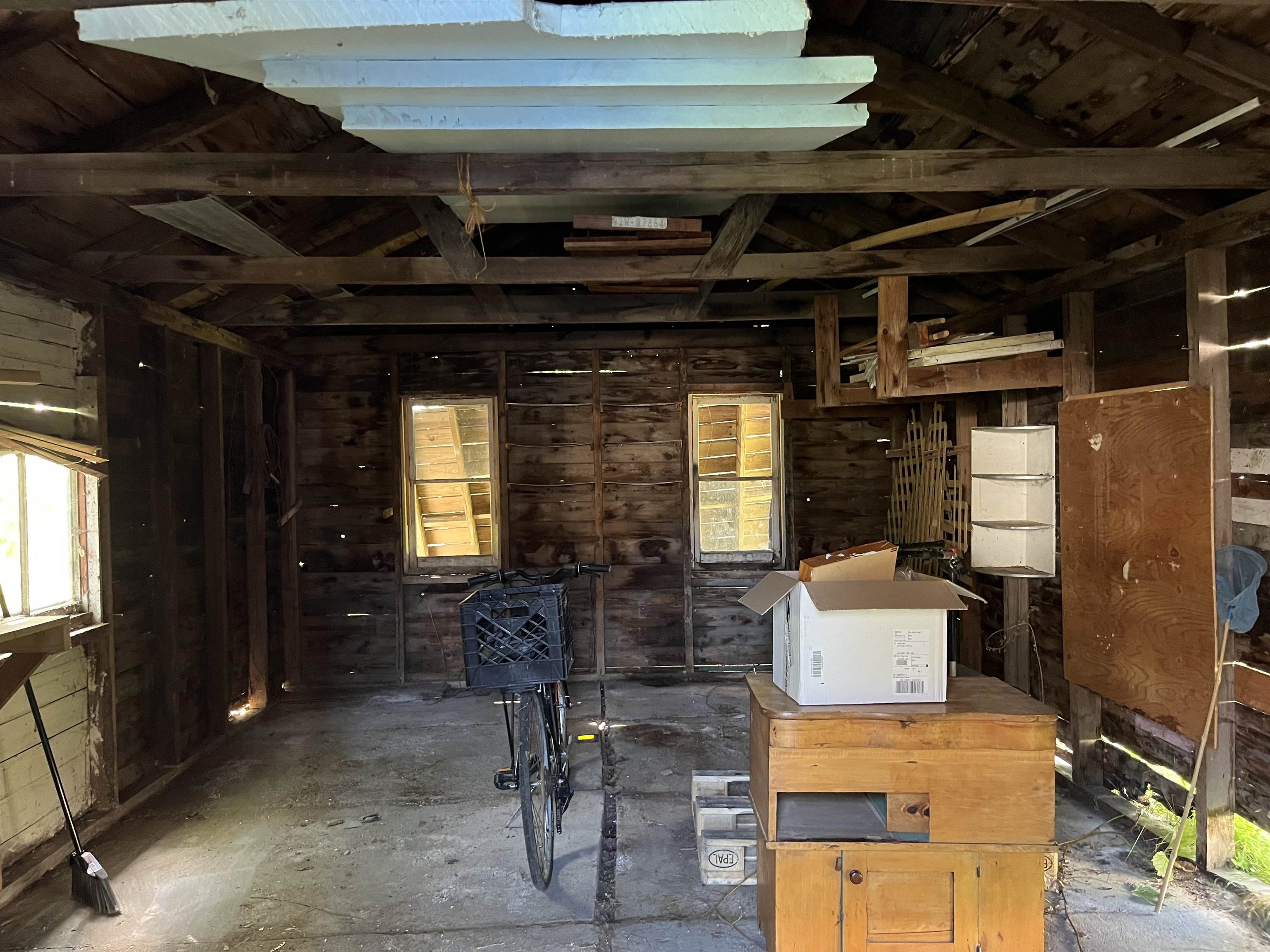 main property photo 41