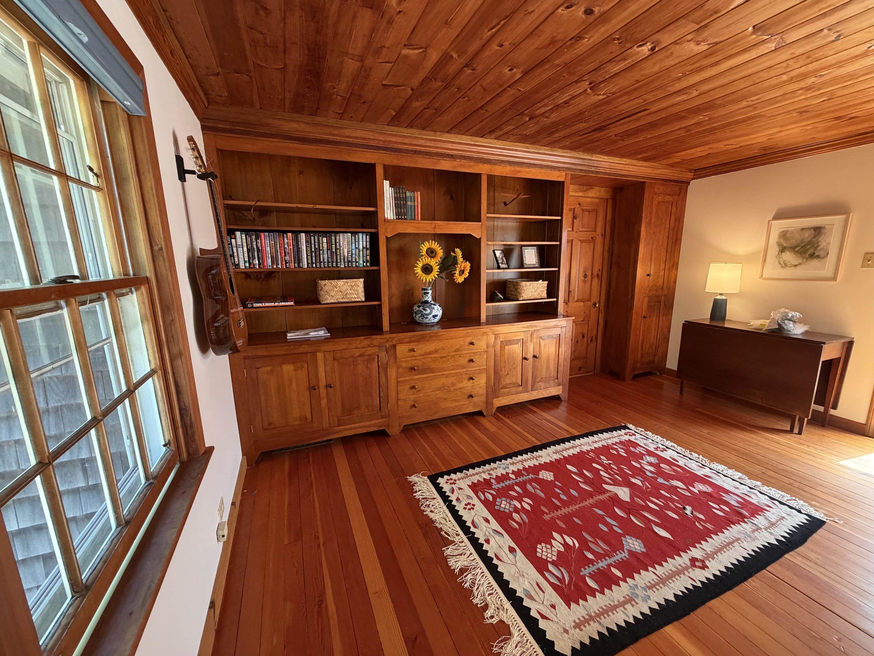 main property photo 25