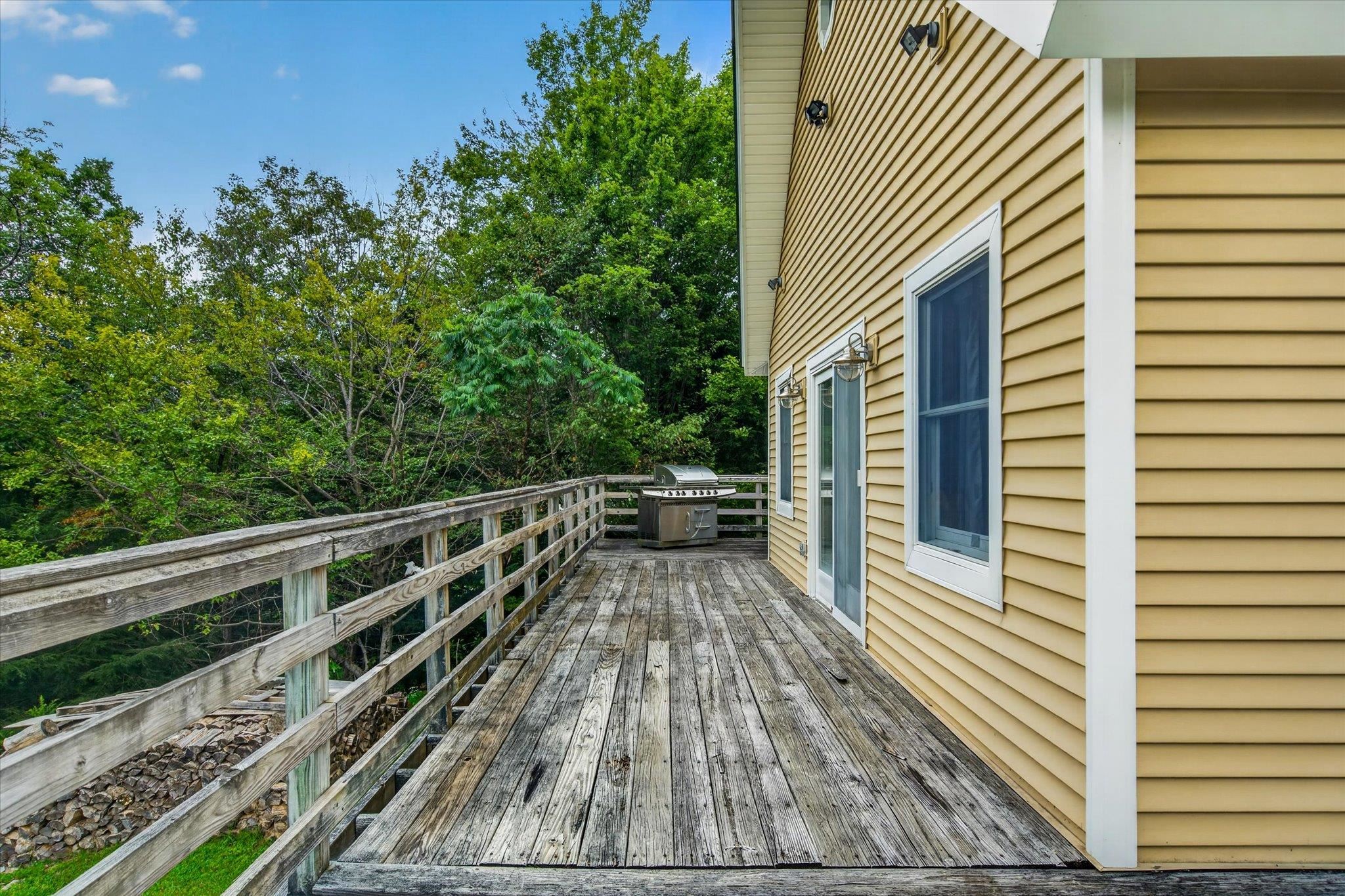 main property photo 42
