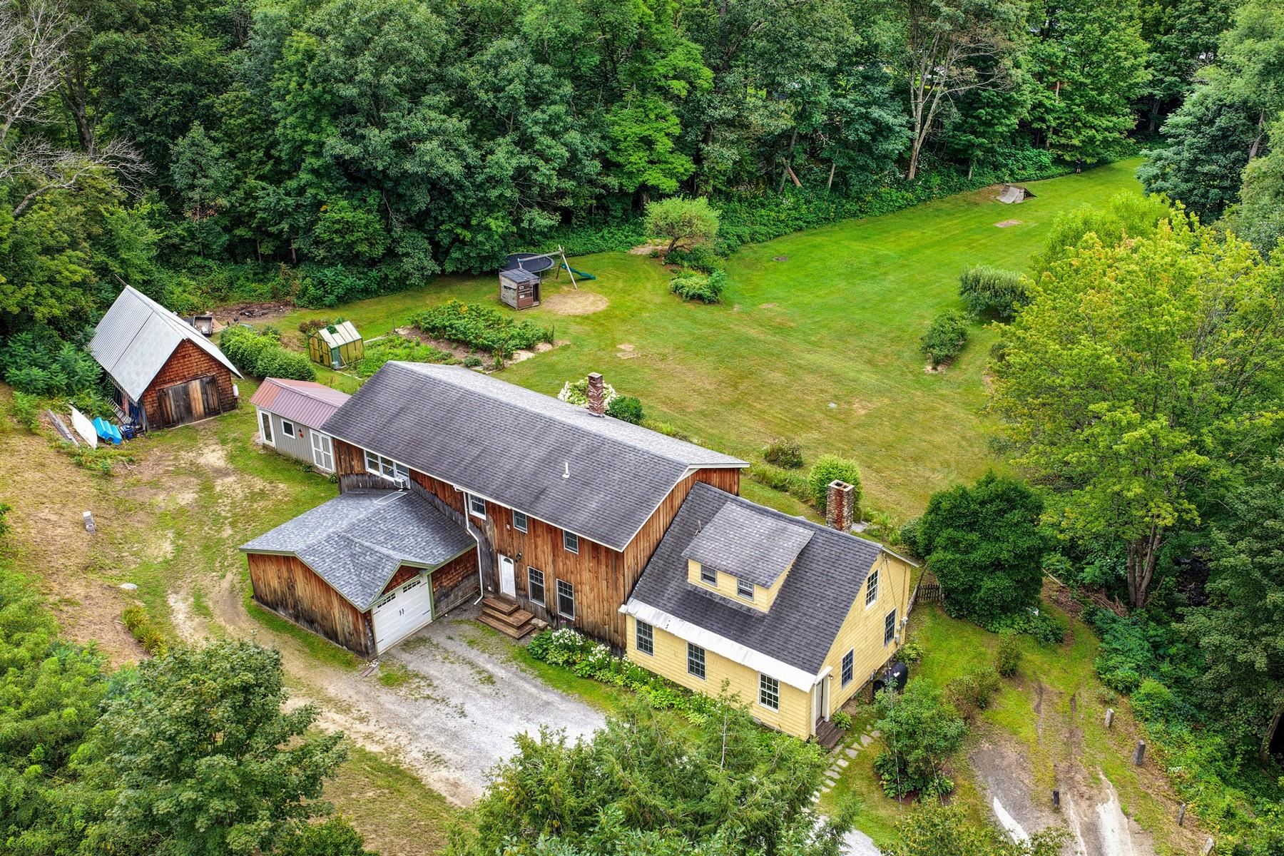 main property photo 34