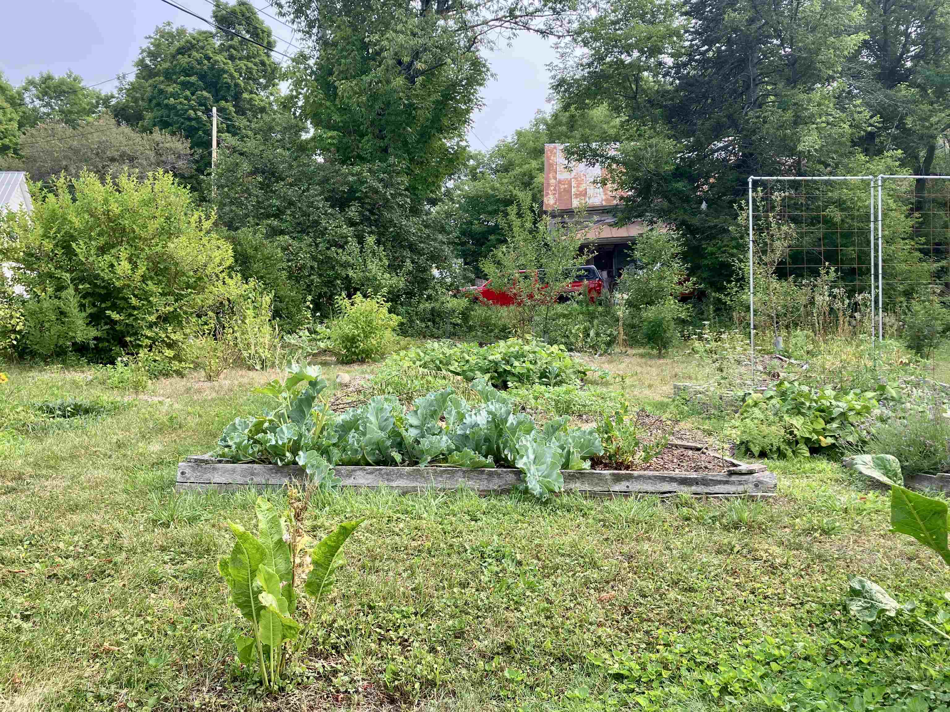 main property photo 18