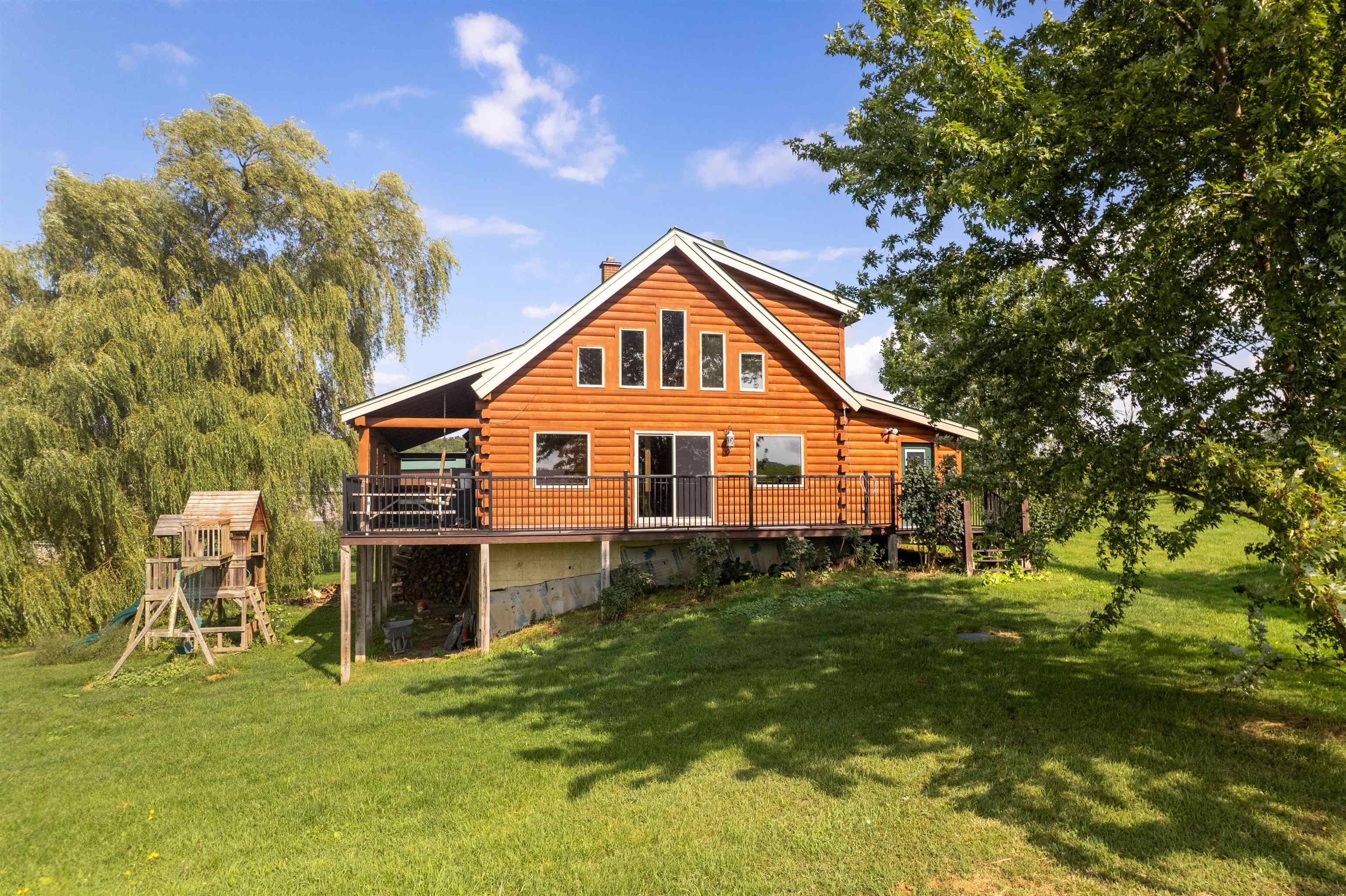 main property photo 33