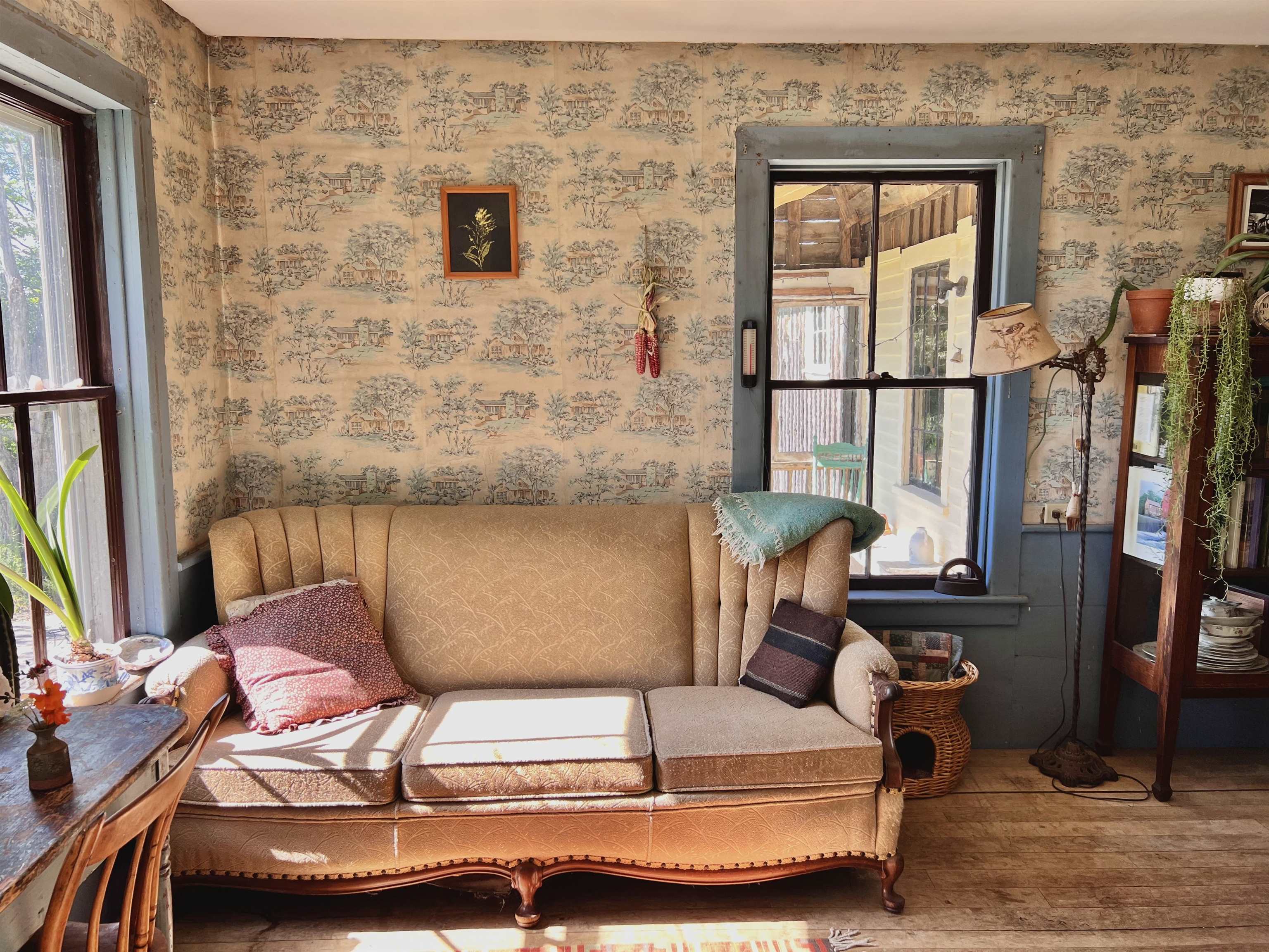 main property photo 8