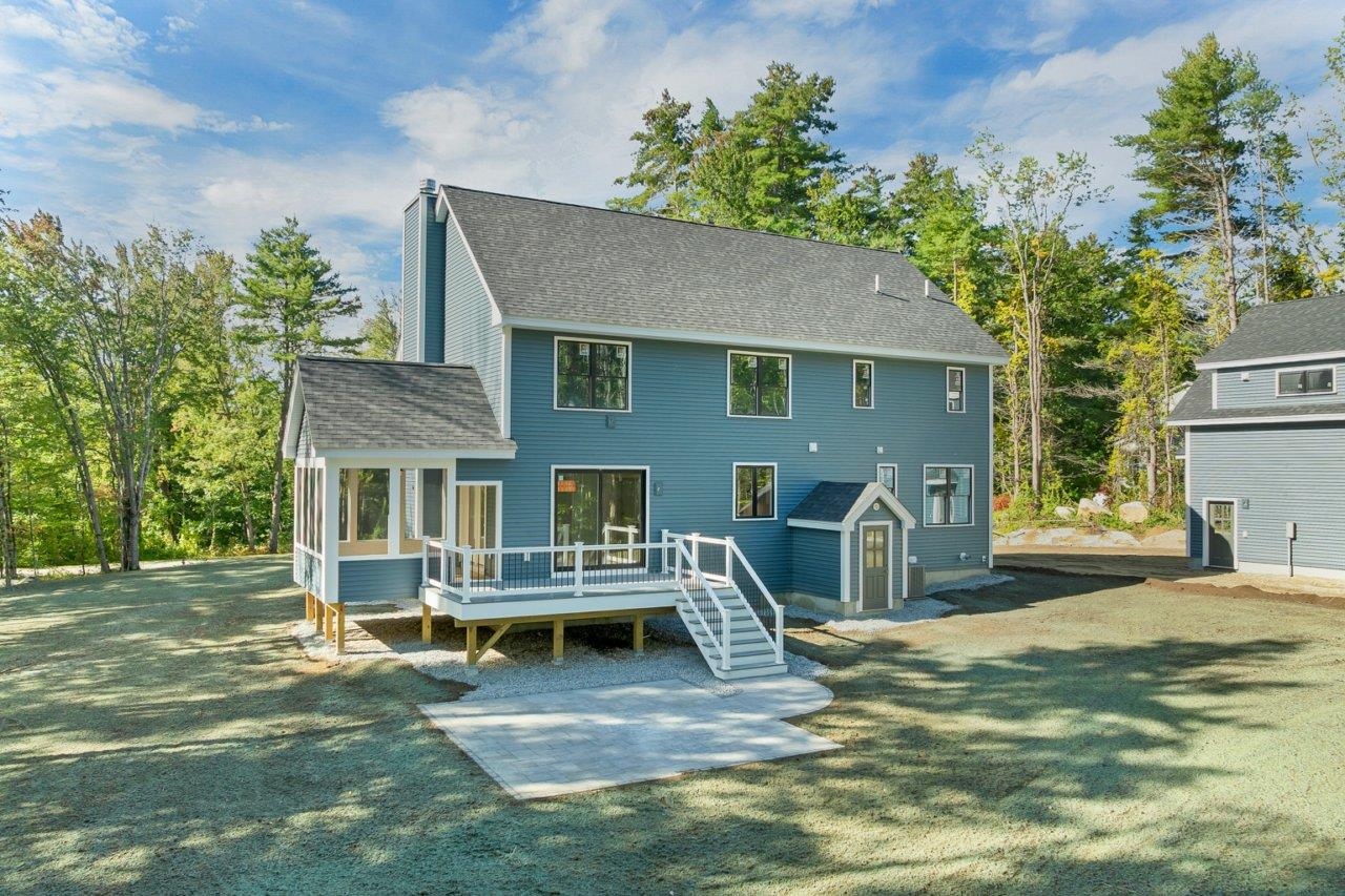 main property photo 30