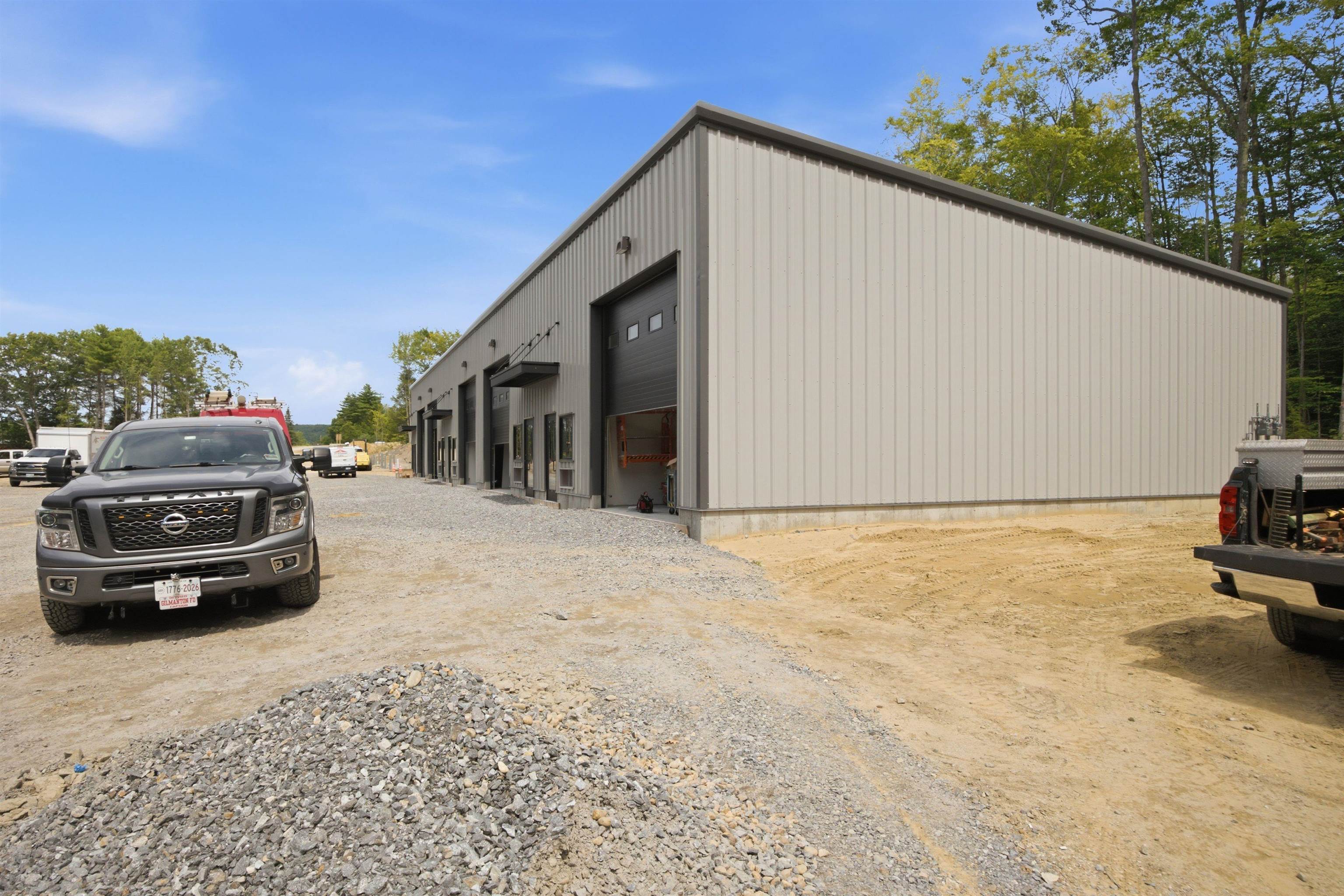 main property photo 18