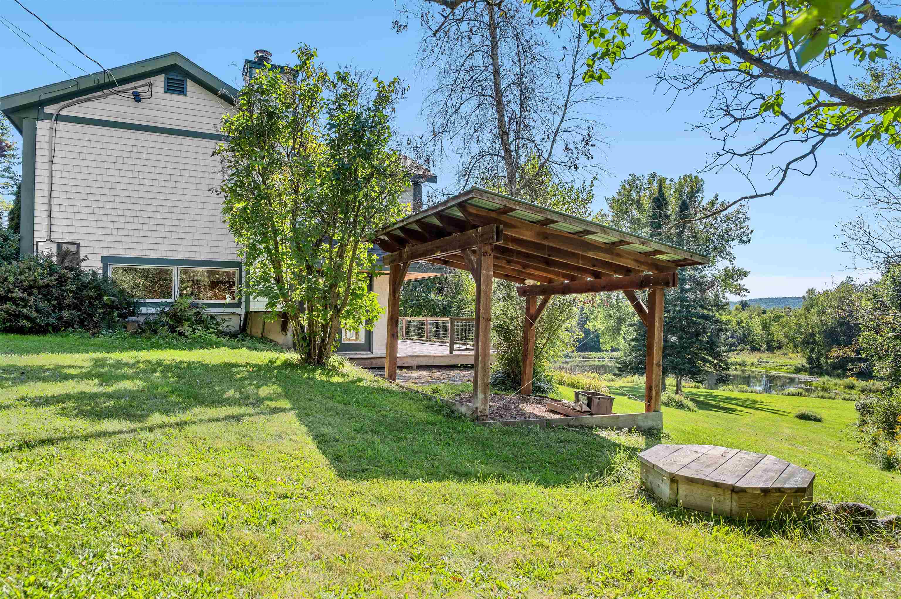 main property photo 41