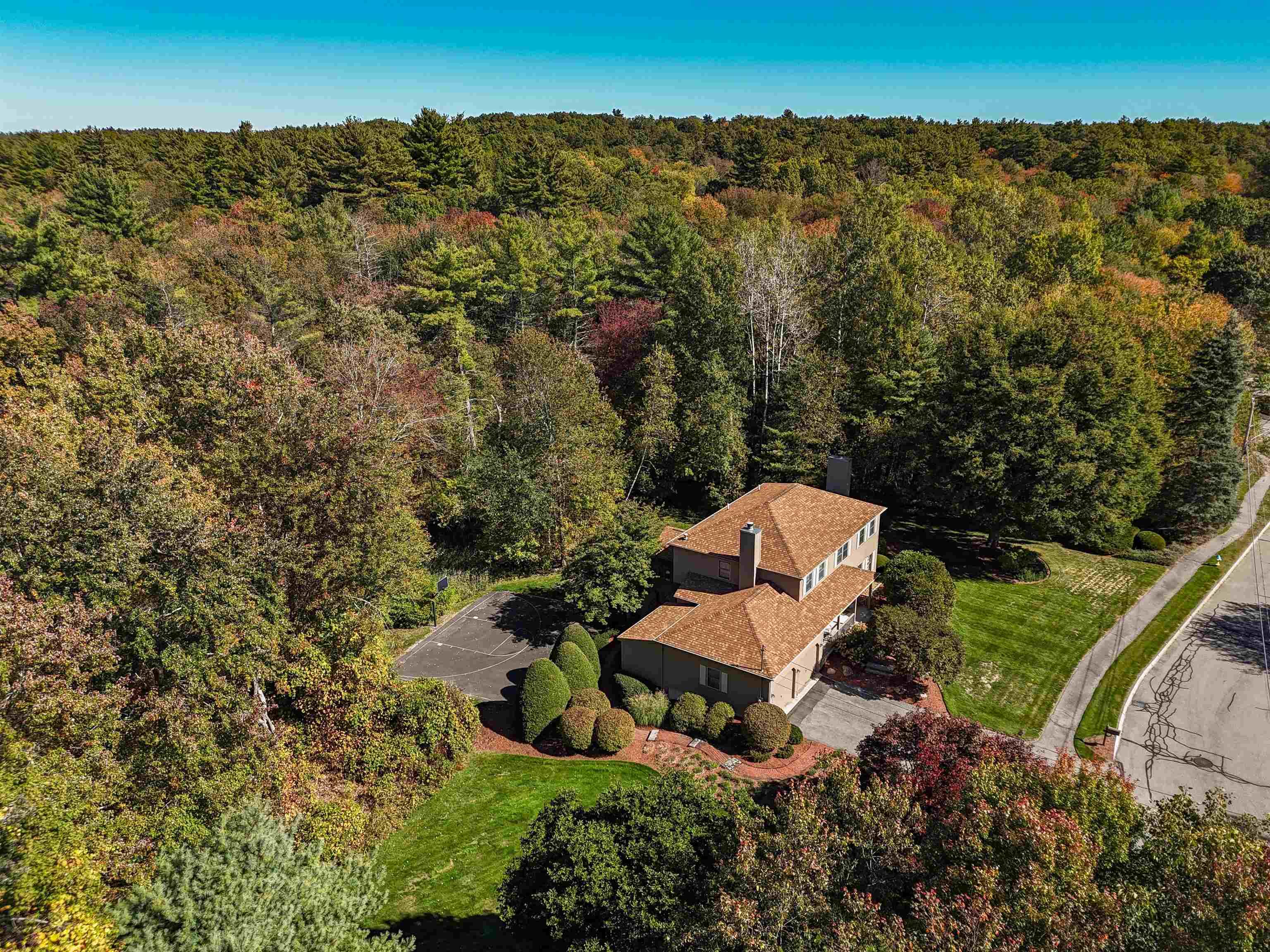 main property photo 50