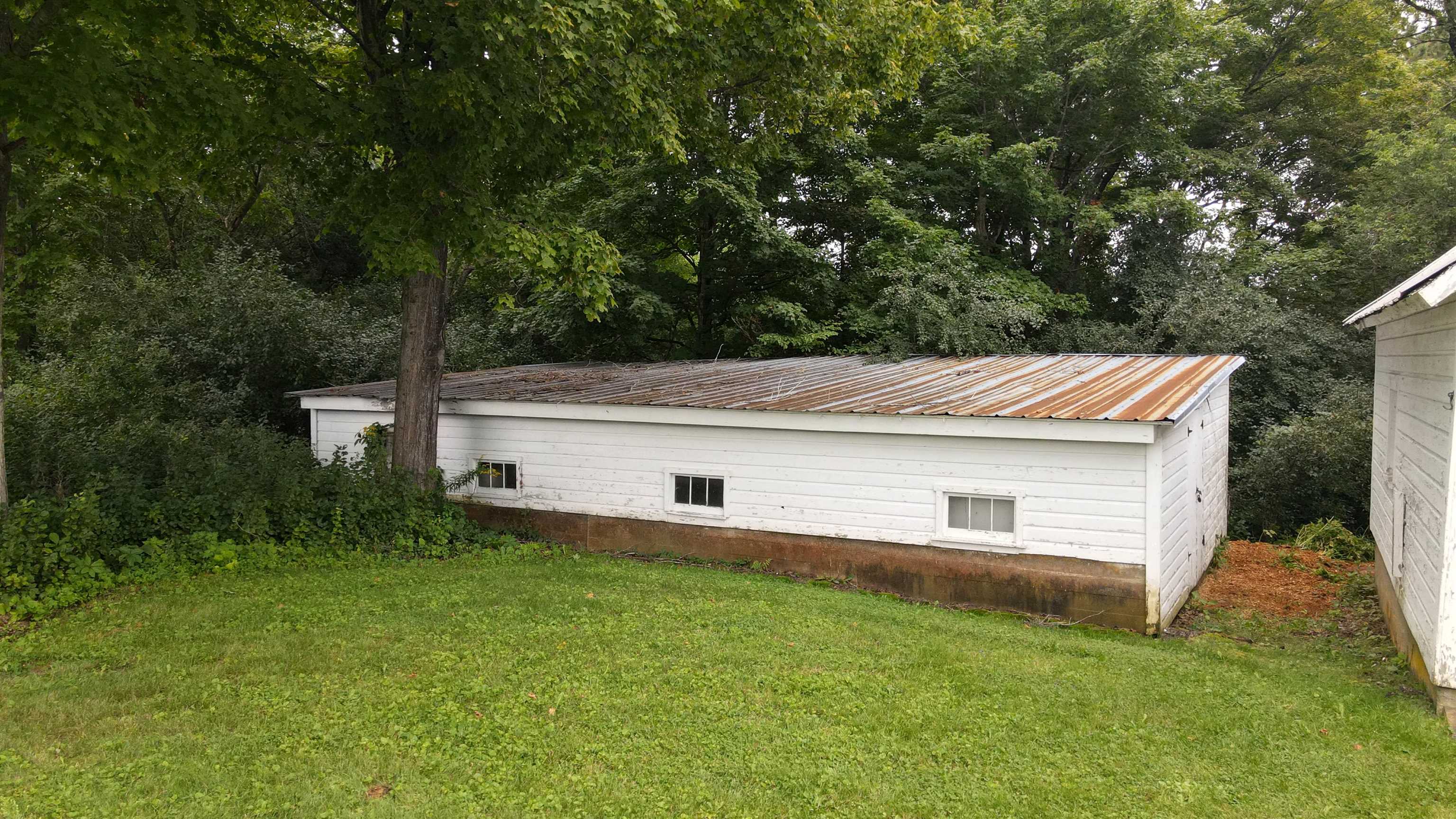 main property photo 47