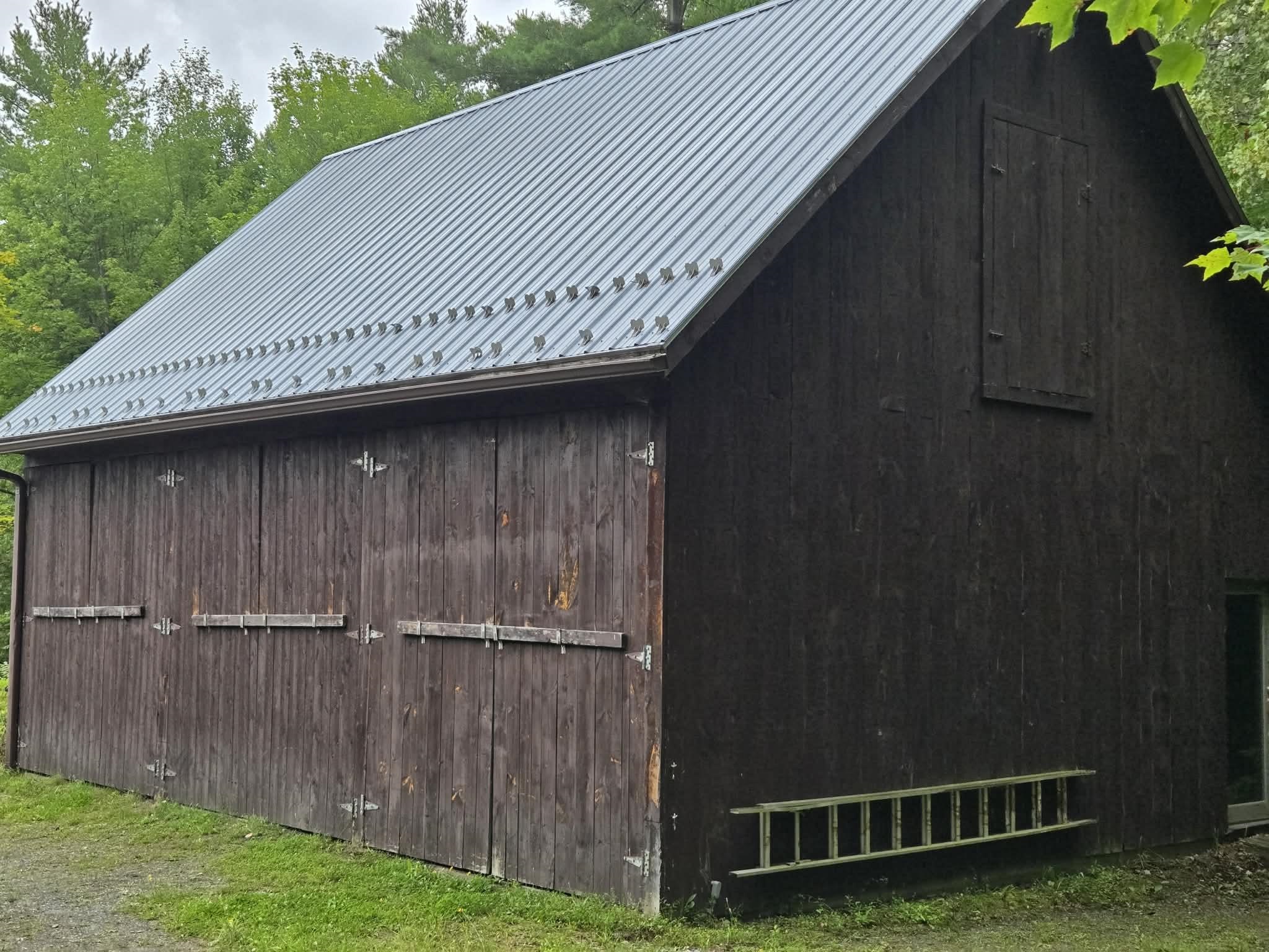main property photo 35