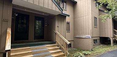 image of property with 3 Bed | 2 Bath | 1,300 Sqft