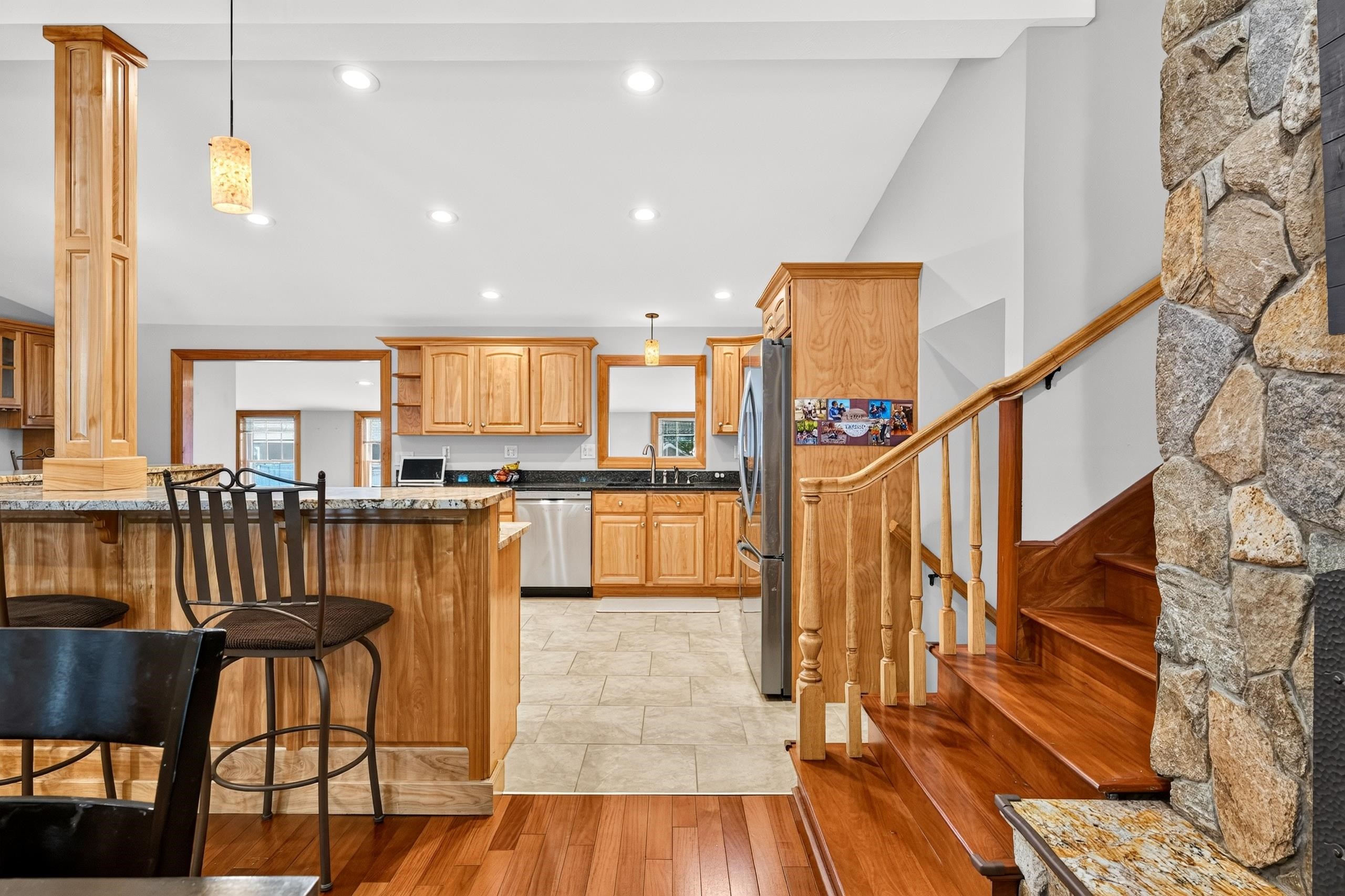 main property photo 18