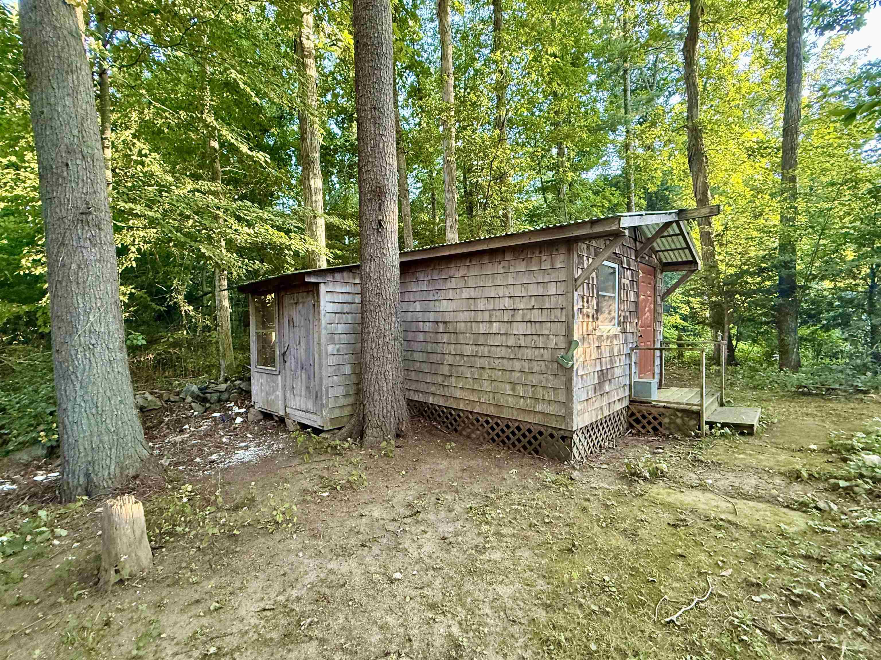 main property photo 22