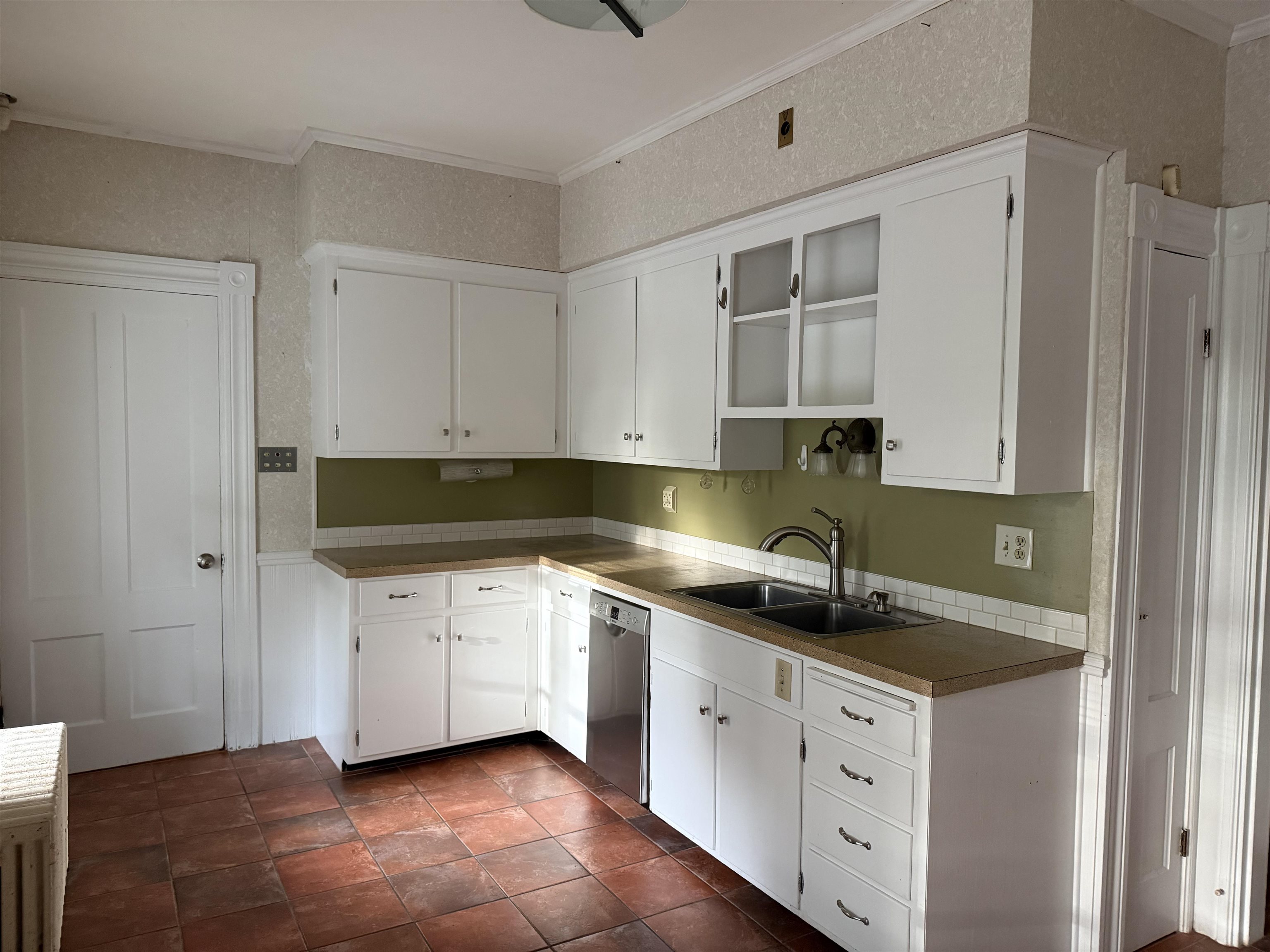 property viewer photo 15