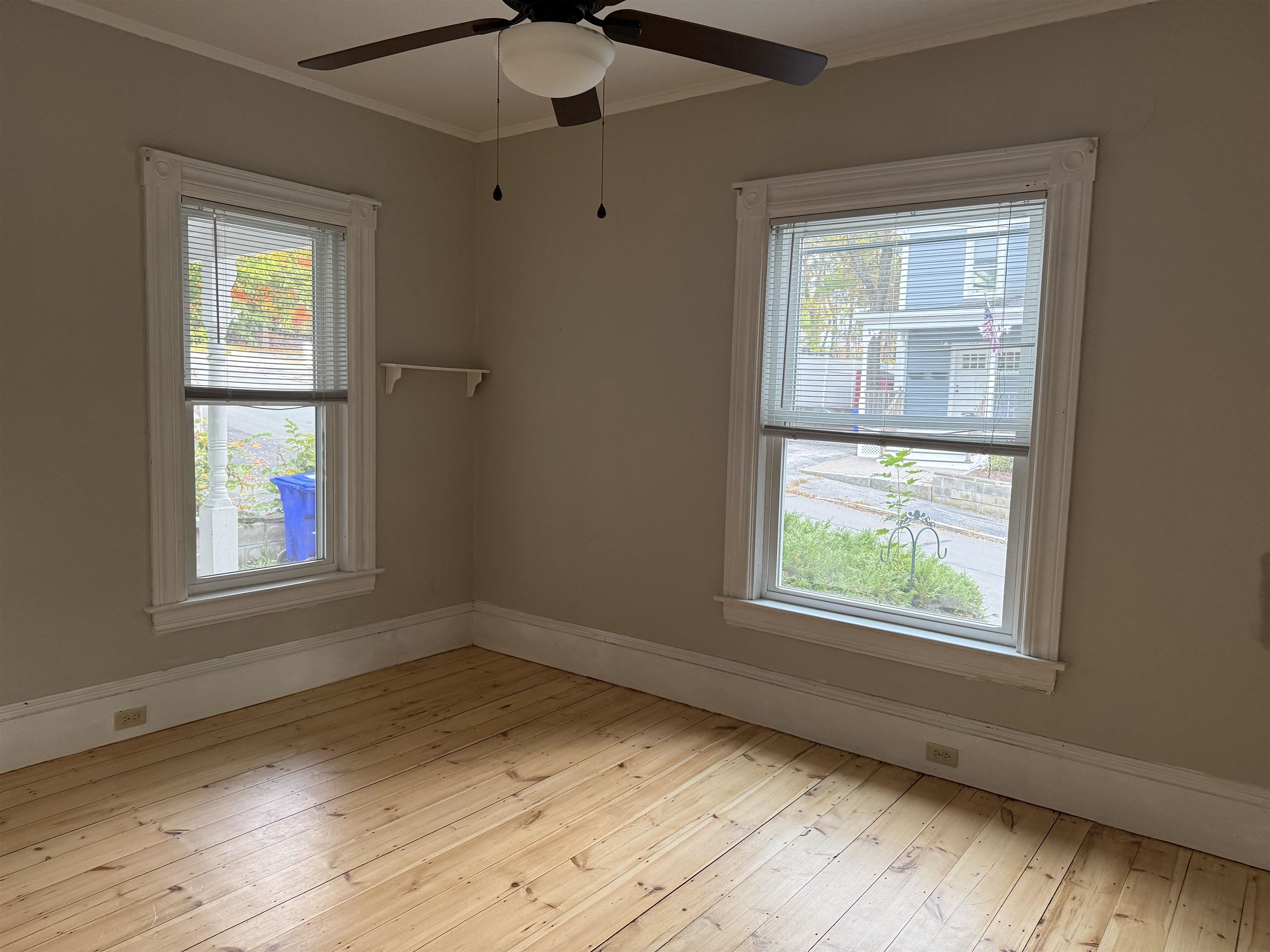 property viewer photo 29