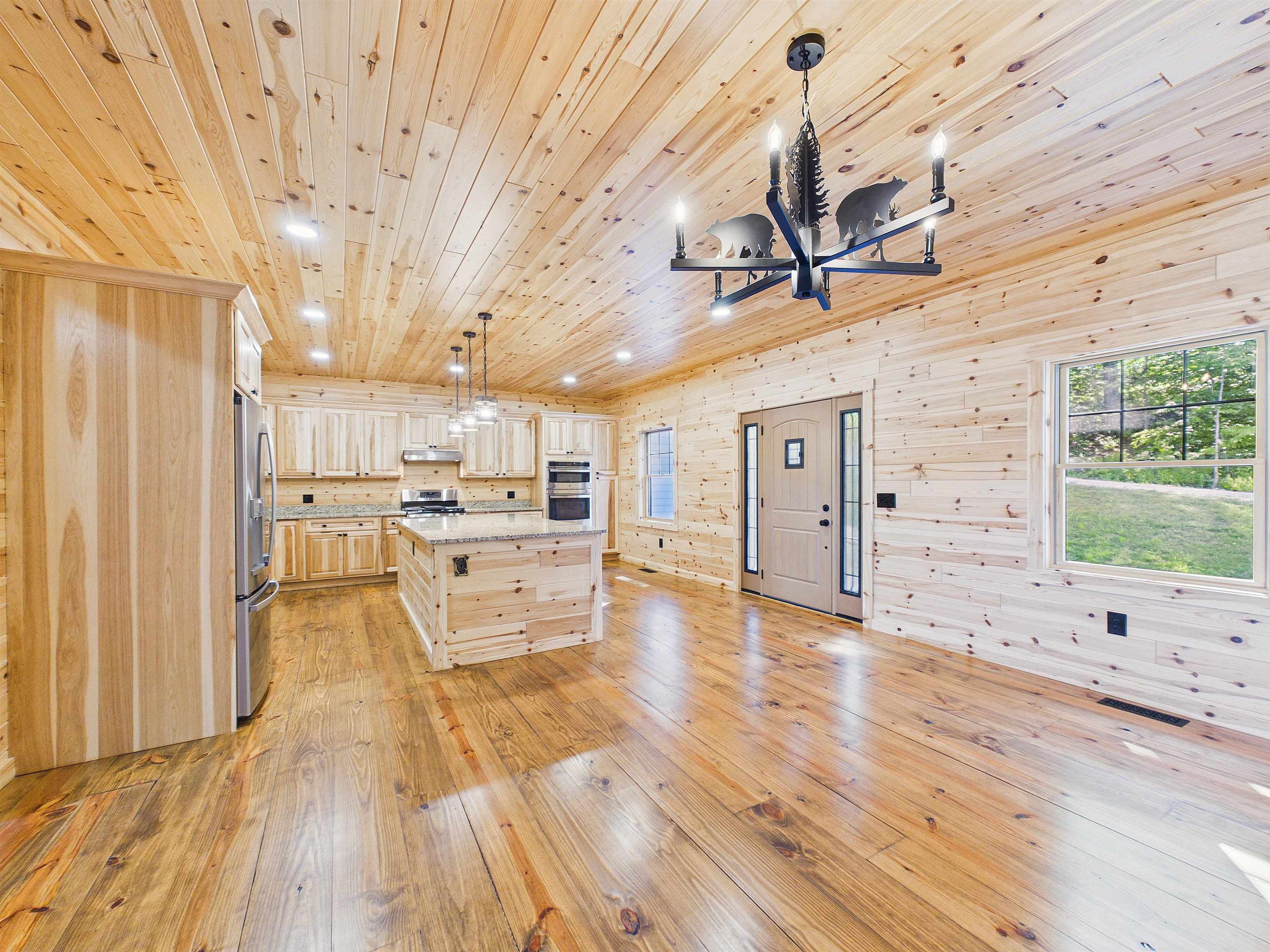 main property photo 15