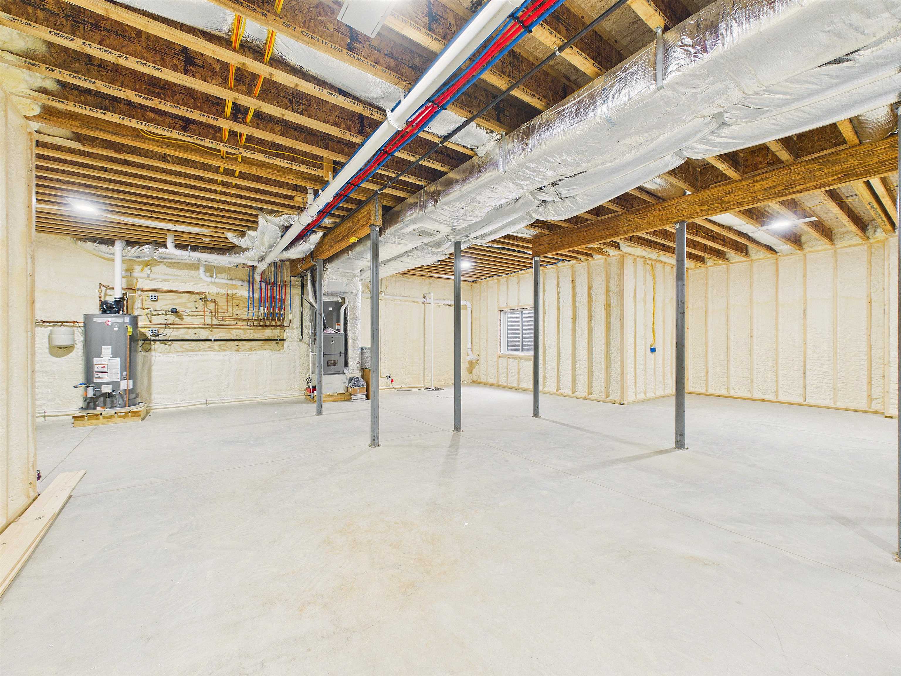main property photo 50