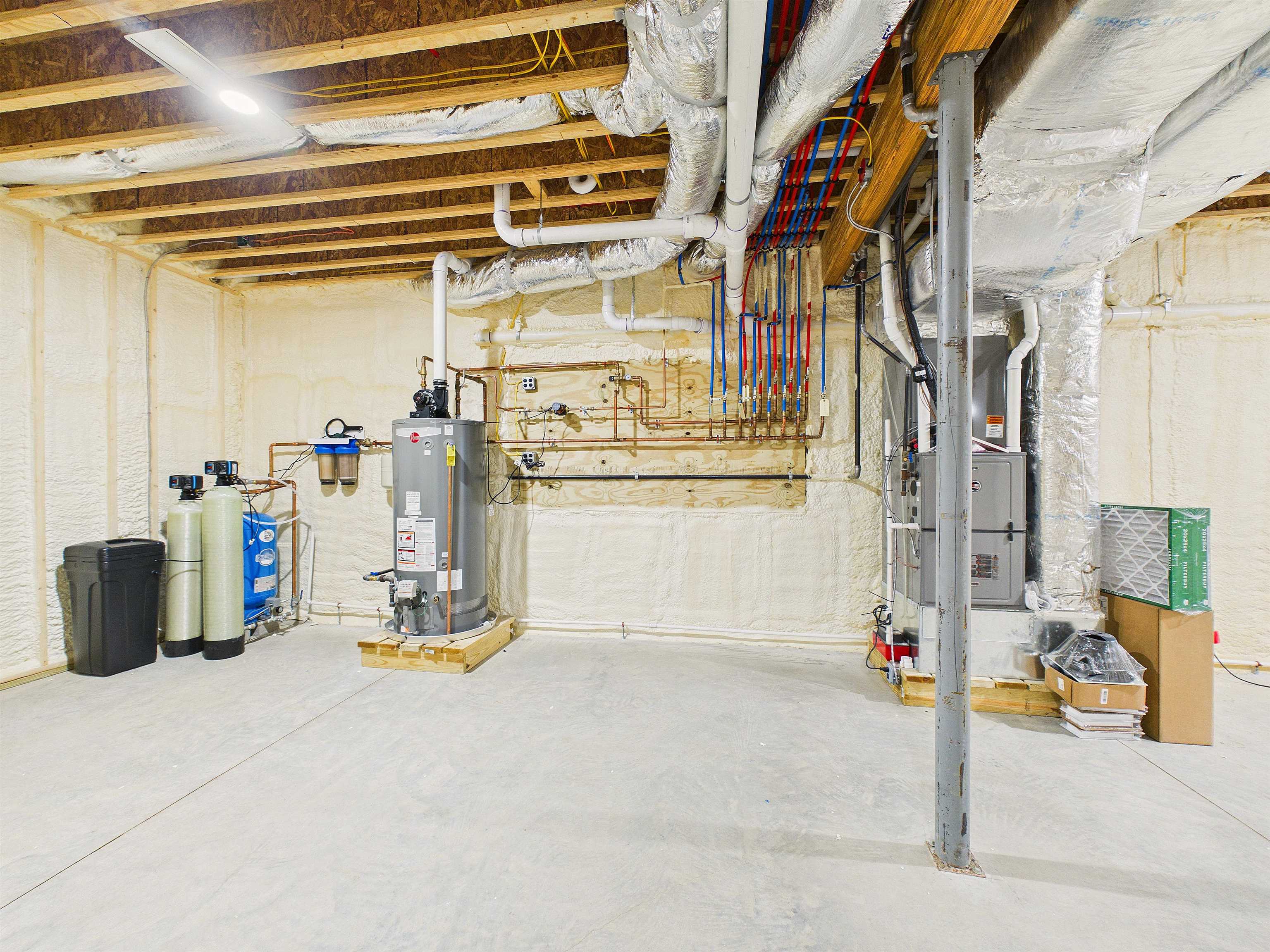 main property photo 51