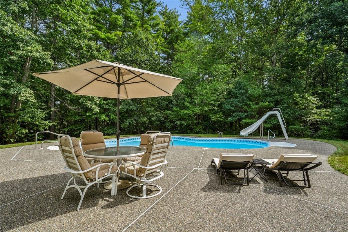 main property photo 53