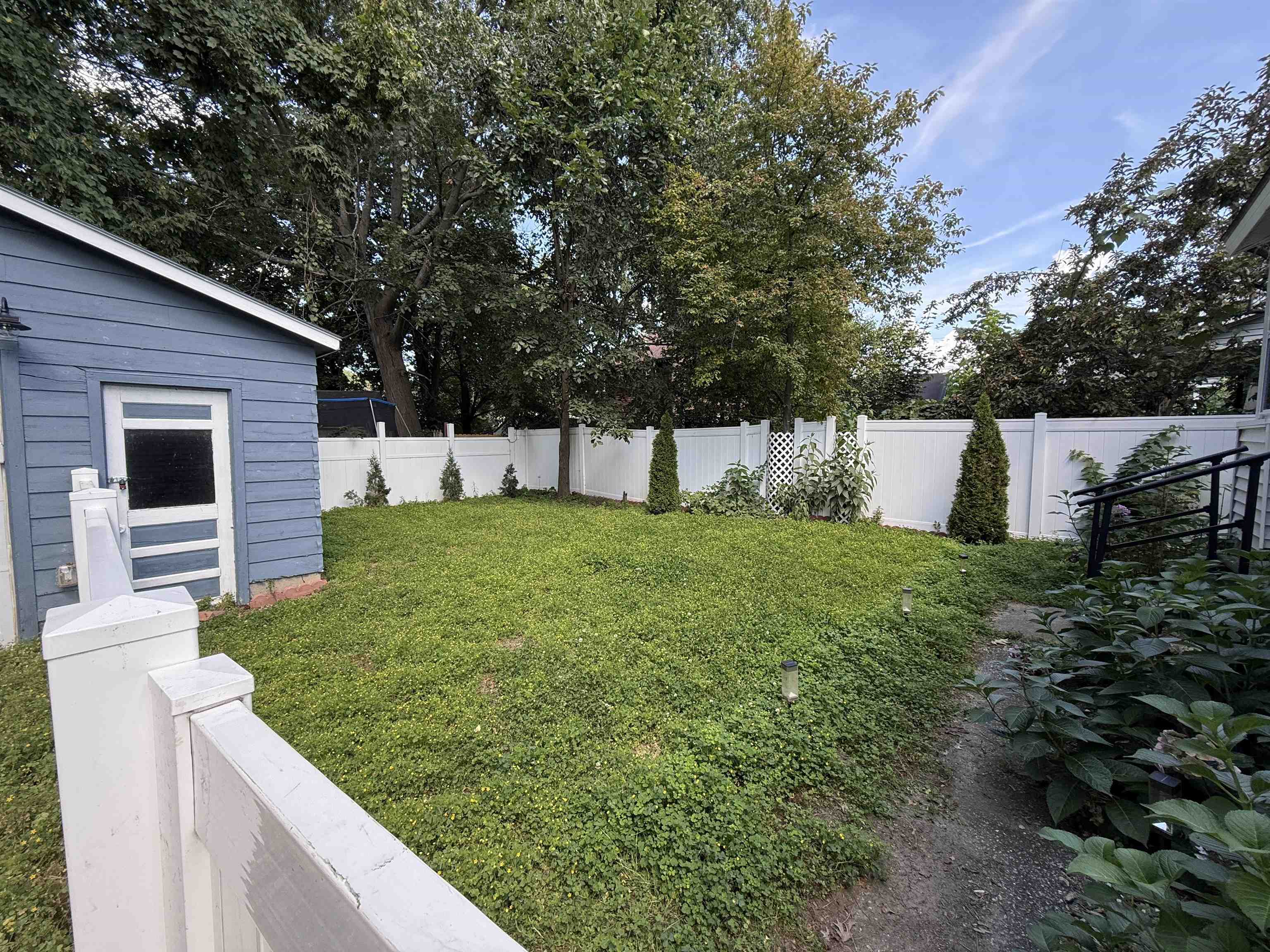 main property photo 24