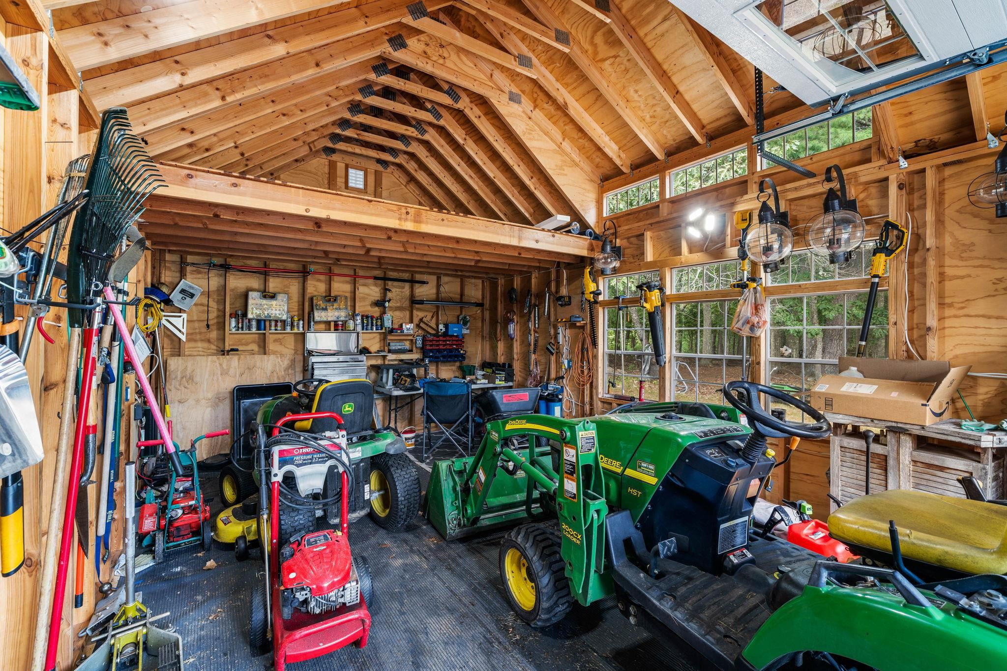 main property photo 48