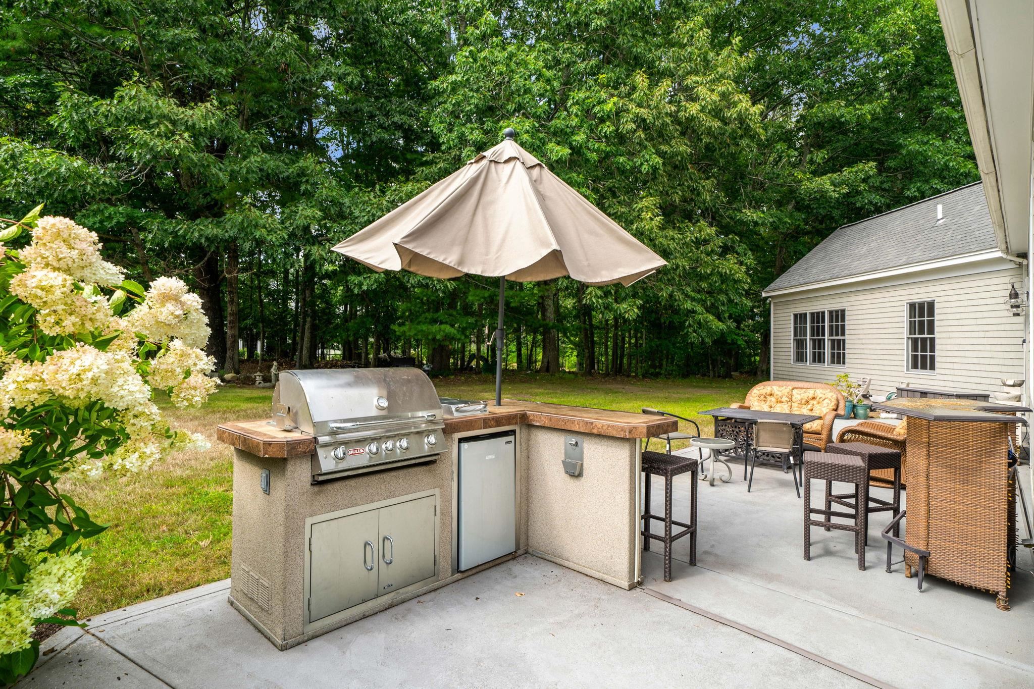 main property photo 51
