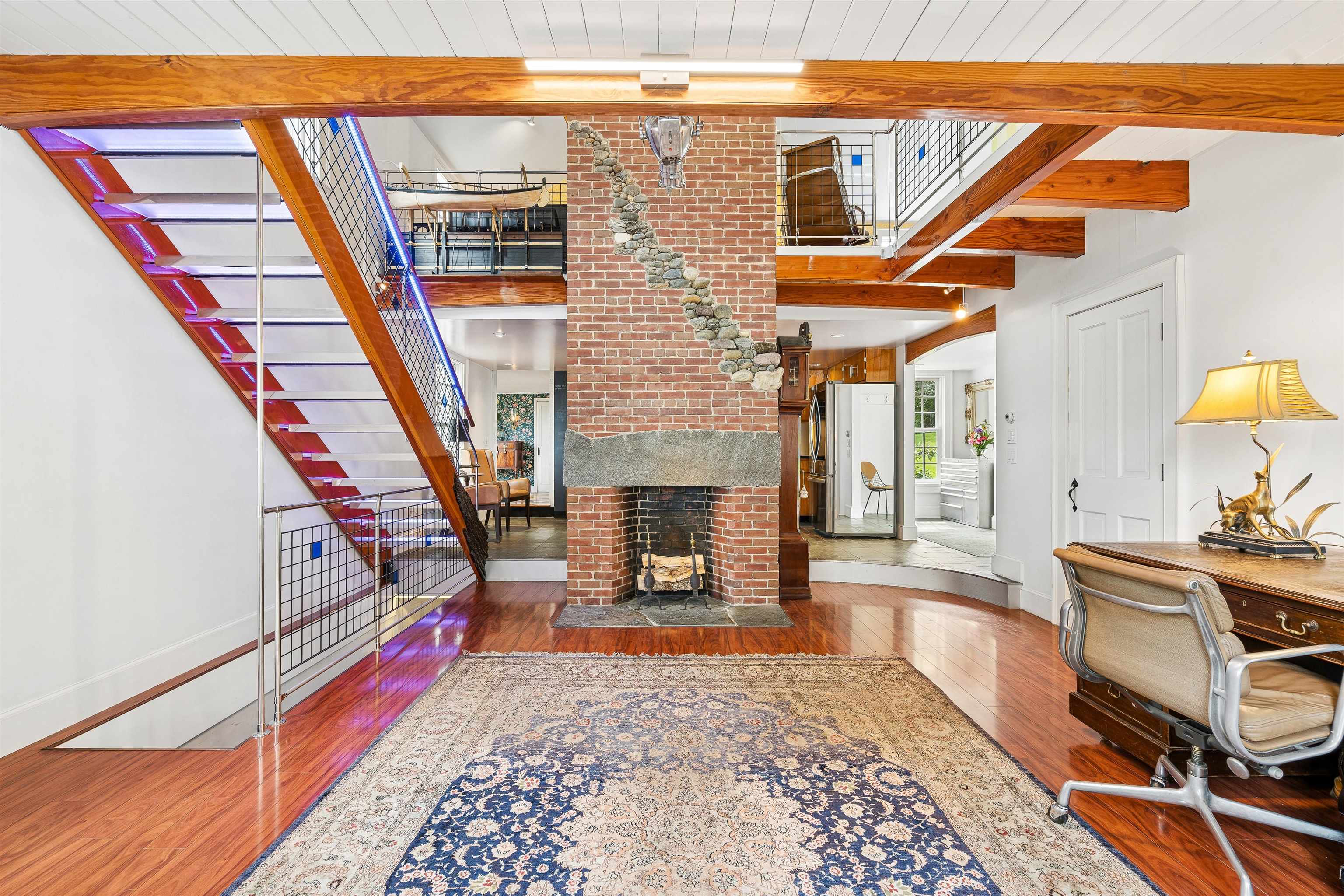main property photo 17
