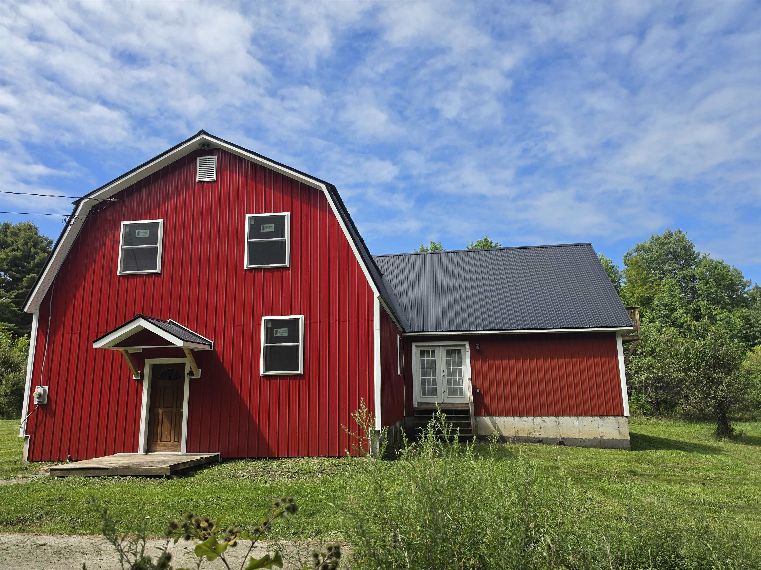 main property photo 4