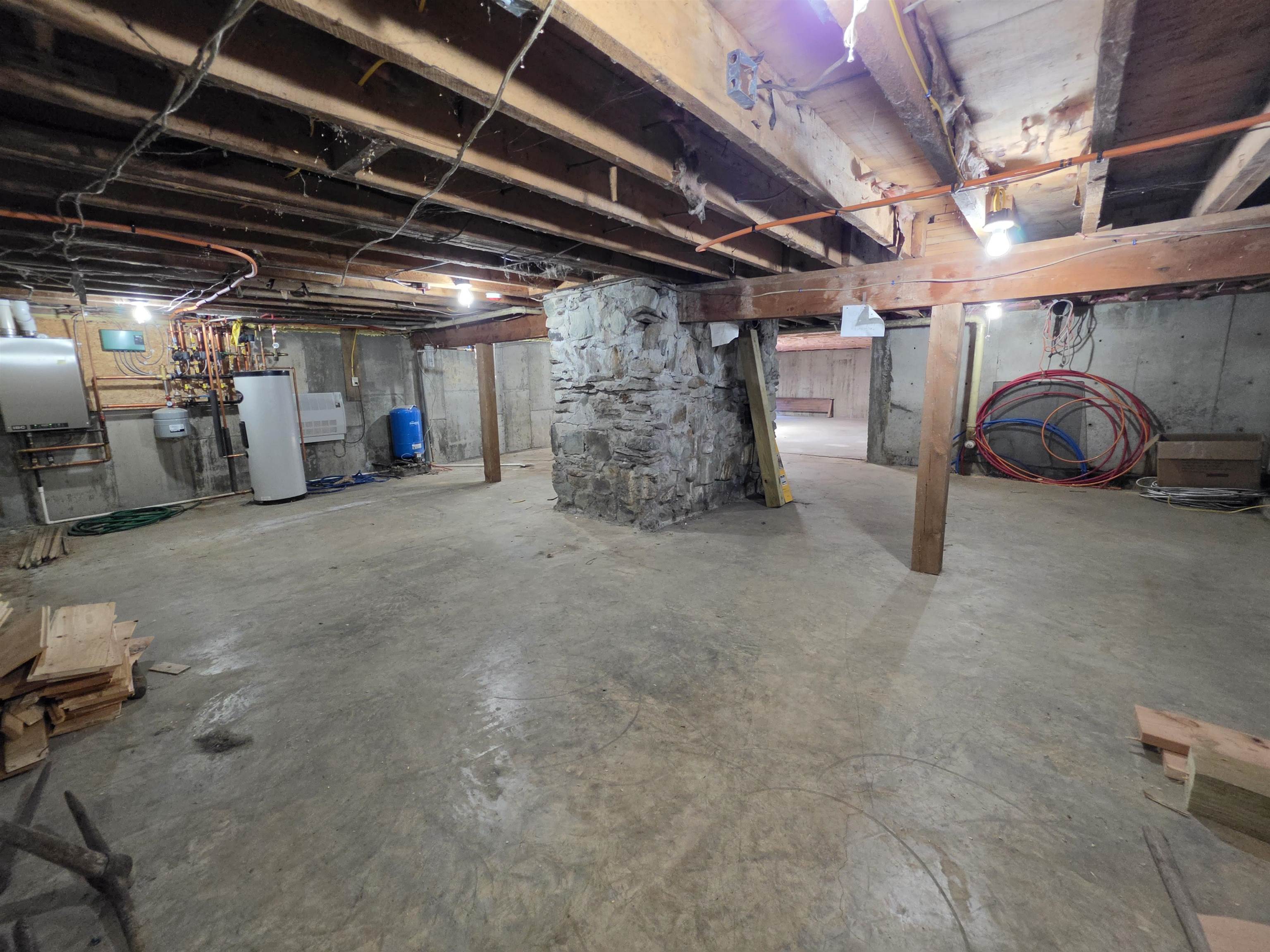 main property photo 43