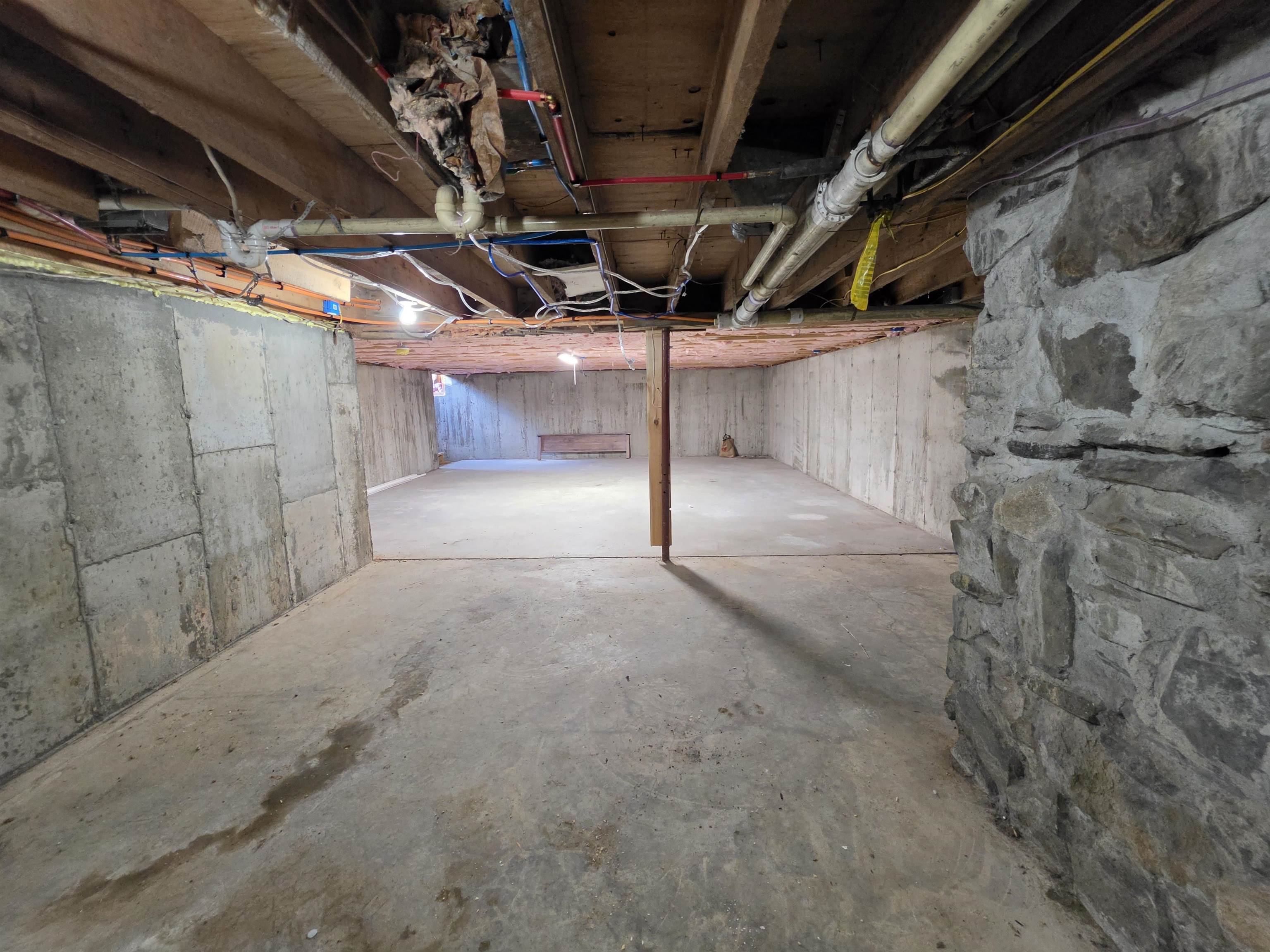 main property photo 45