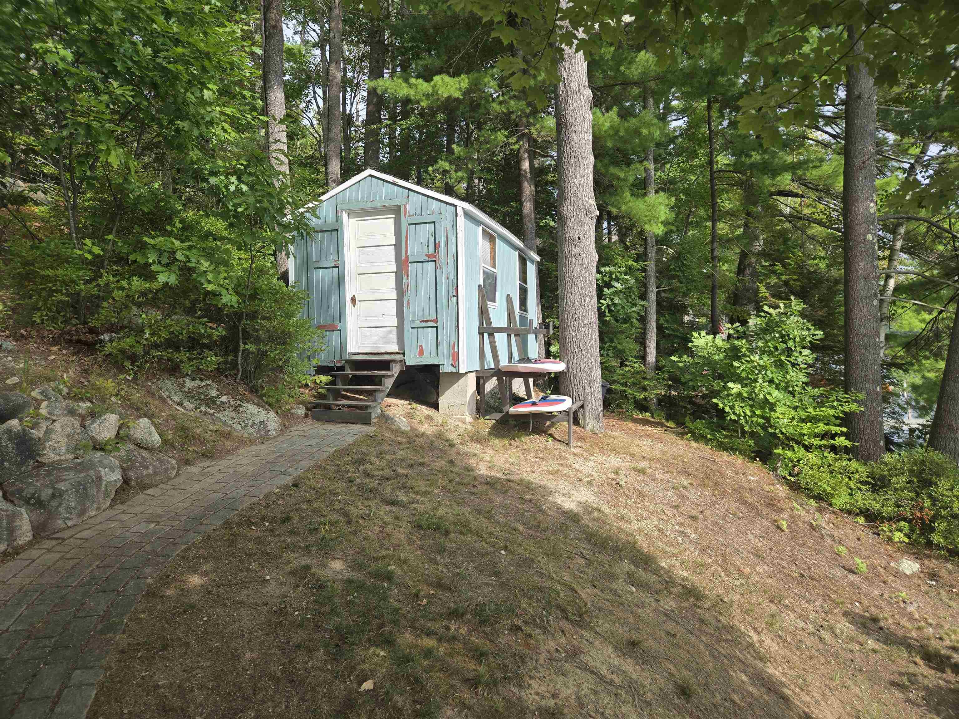 main property photo 28