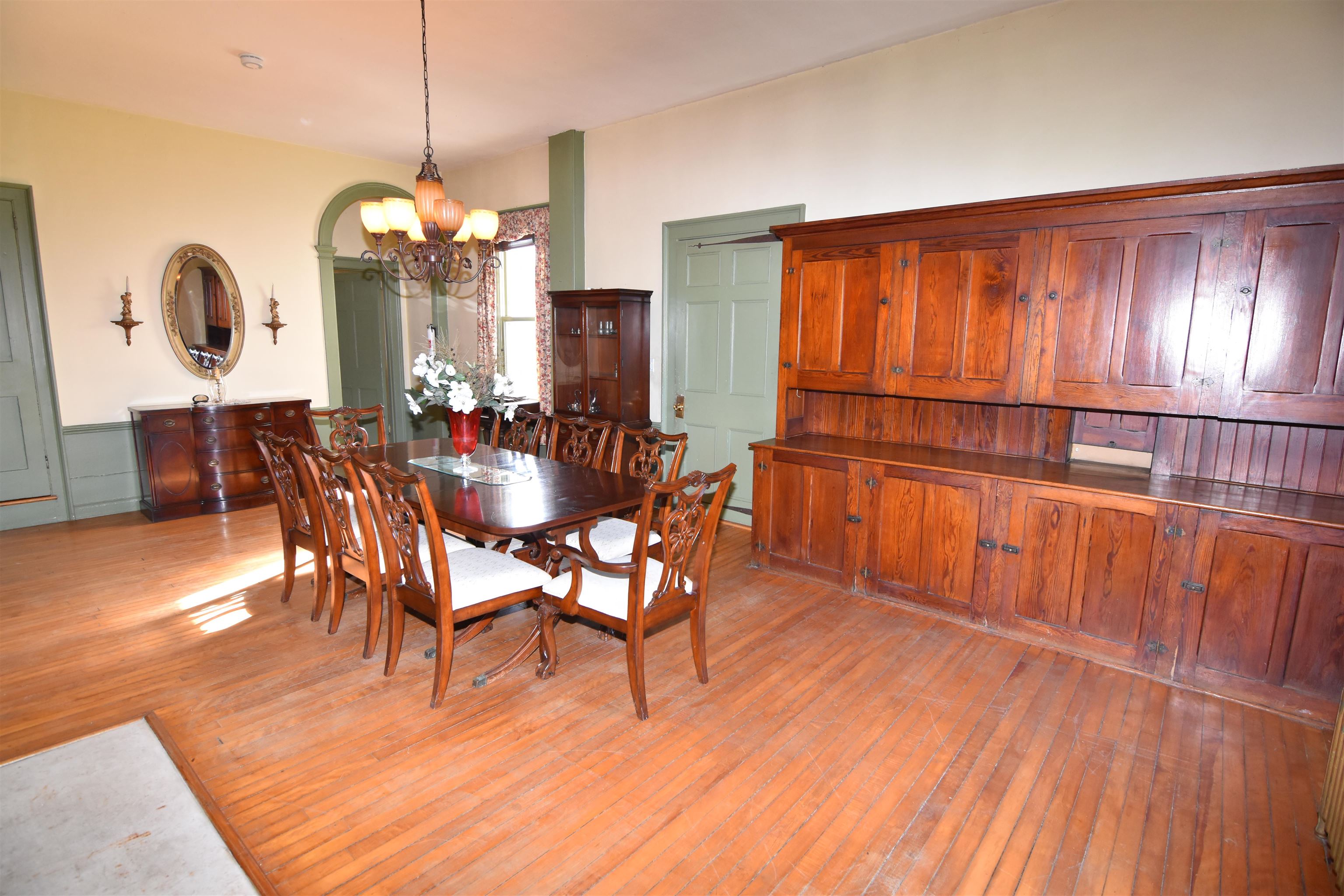 main property photo 13