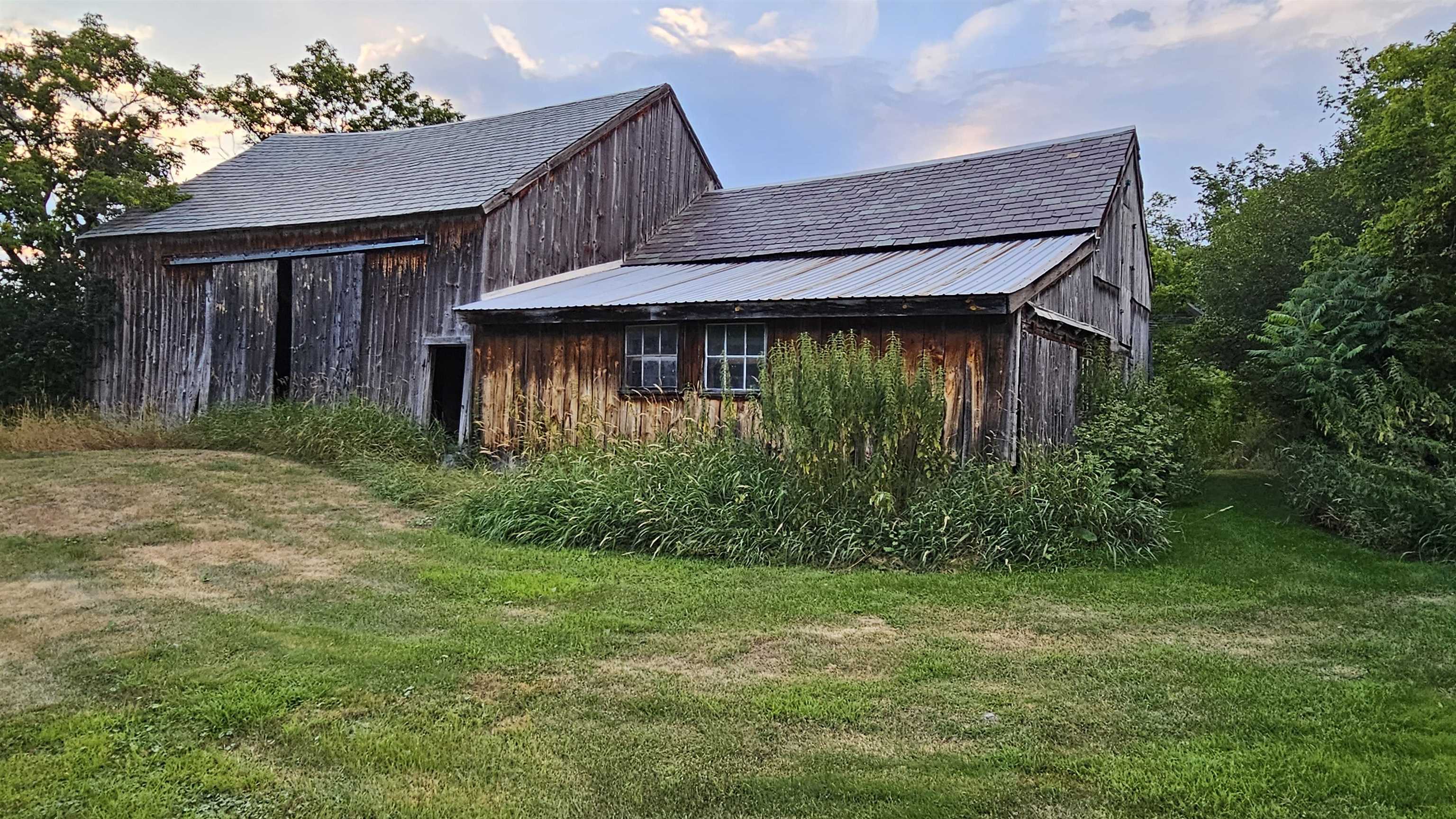 main property photo 50