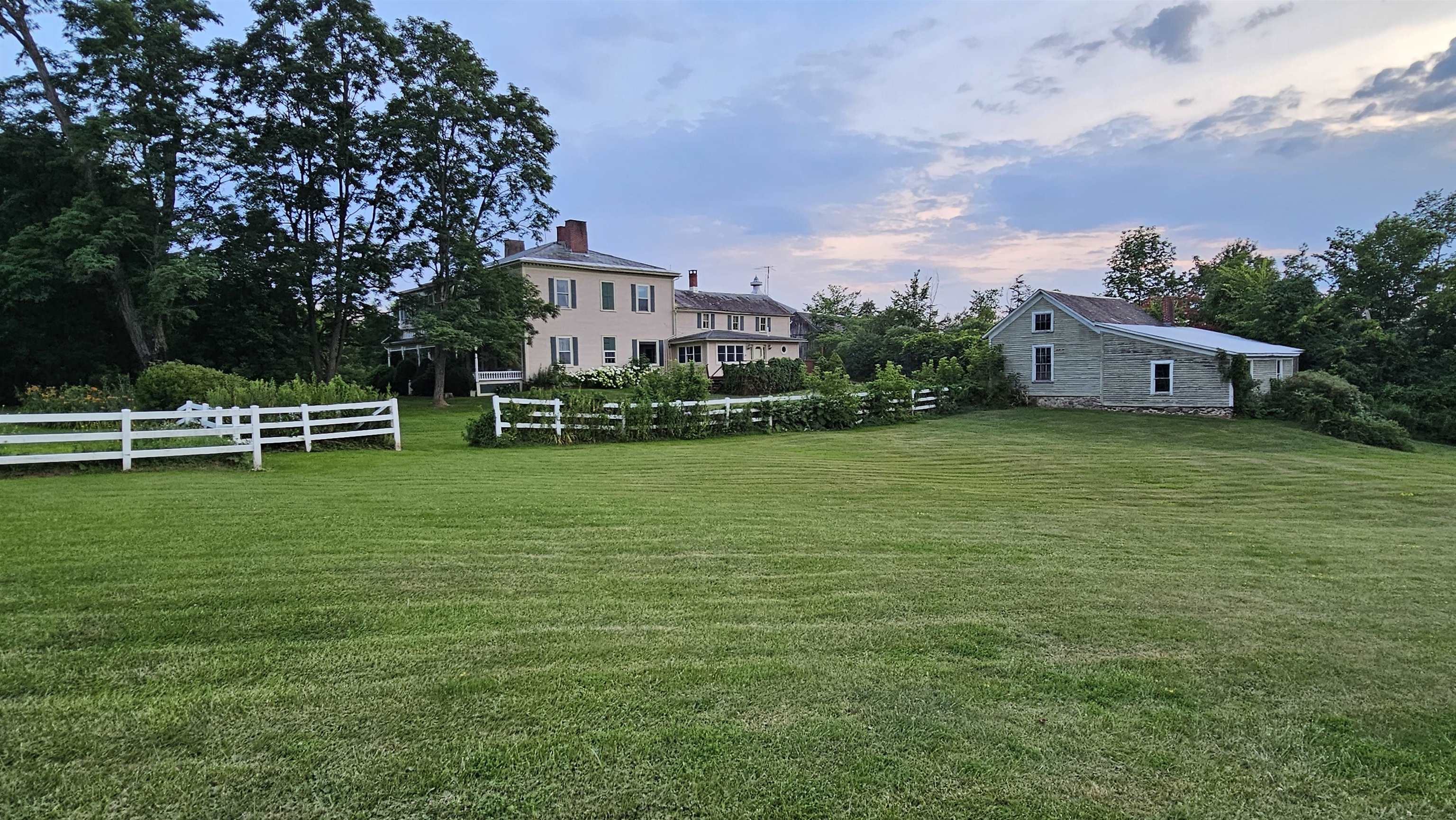 main property photo 54