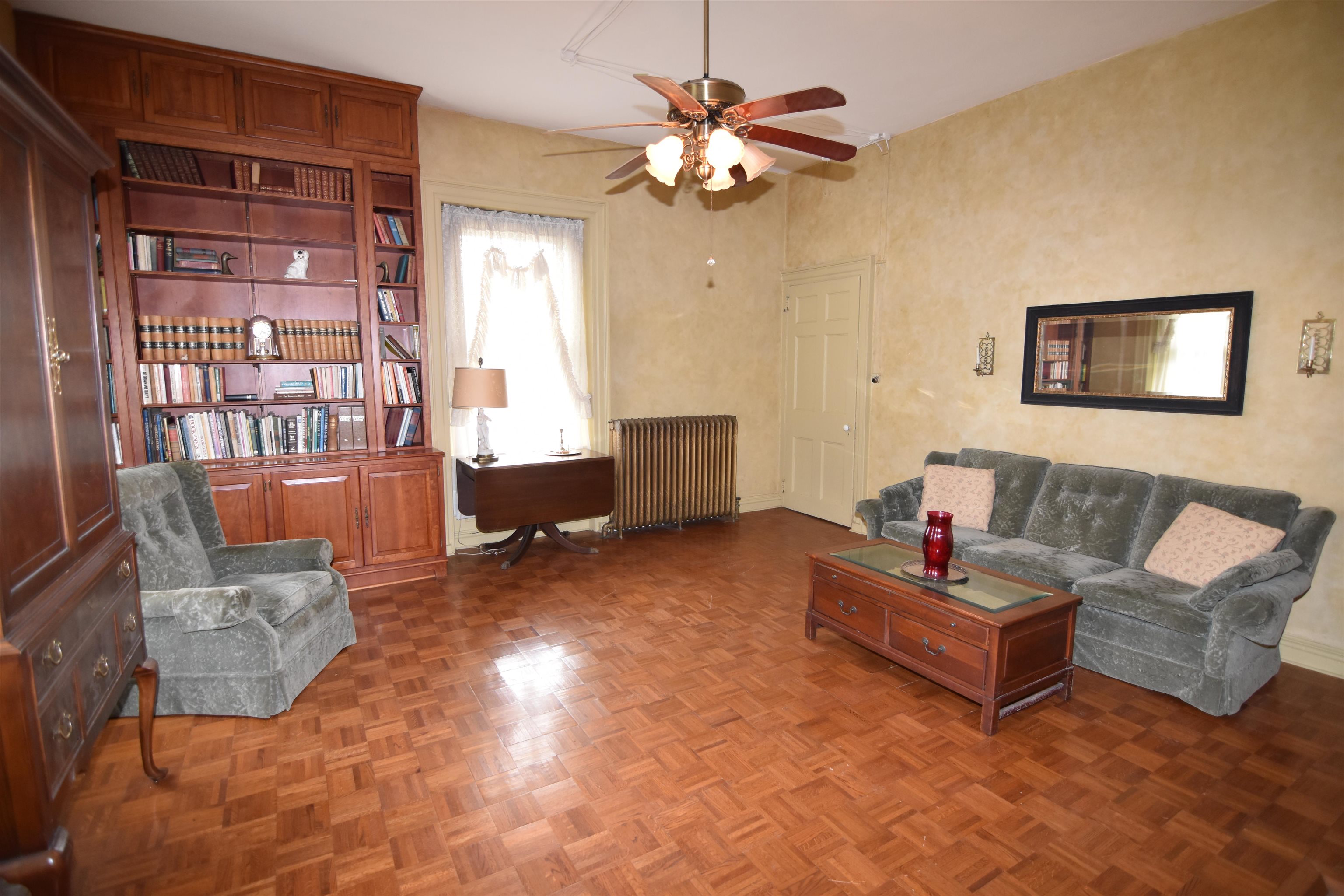 main property photo 6