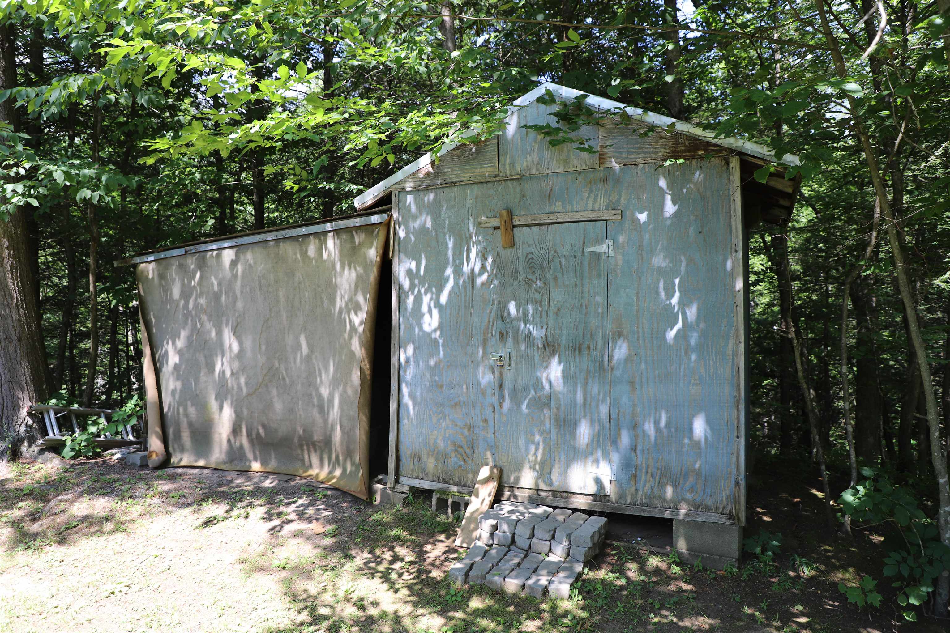 main property photo 30