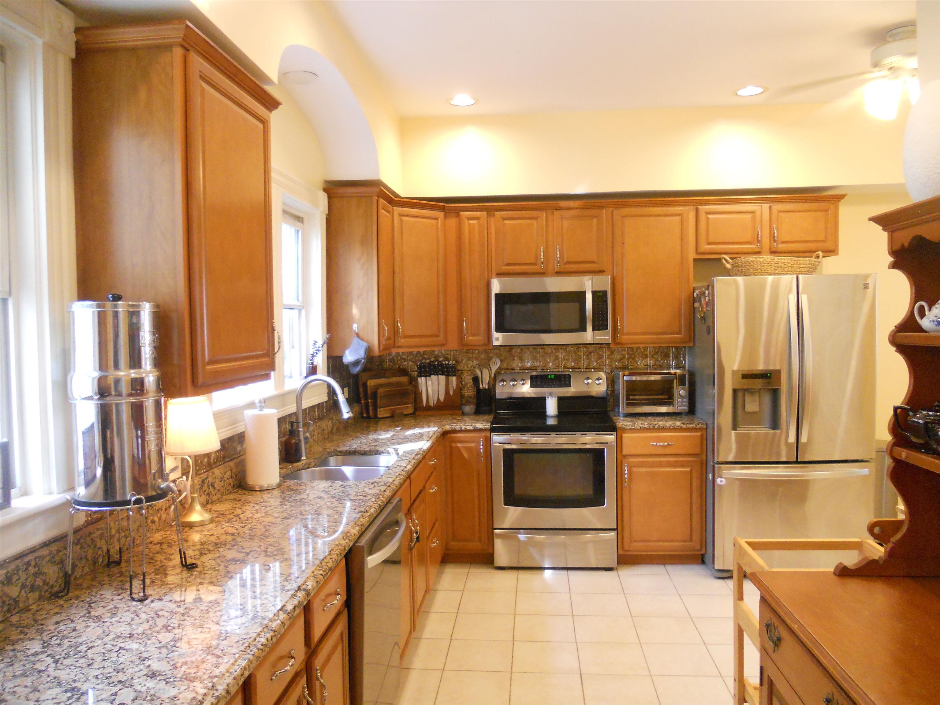 main property photo 13